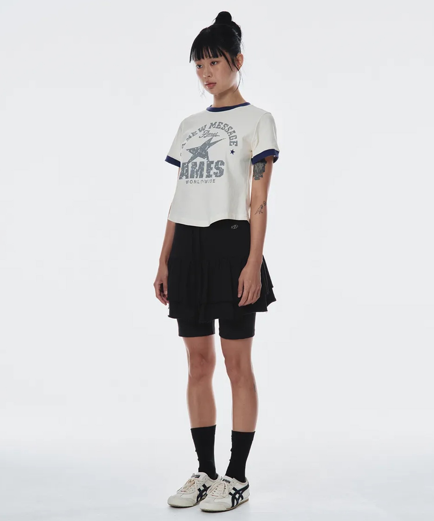 tシャツ A'GEM/9 × .kom 「AMESWORLDWIDE/アメスワールドワイド」 AMES HOTFIX CROP TEE/アメスホットフ A'GEM/9 × .kom 『AMESWORLDWIDE/アメスワールドワイド』 AMES