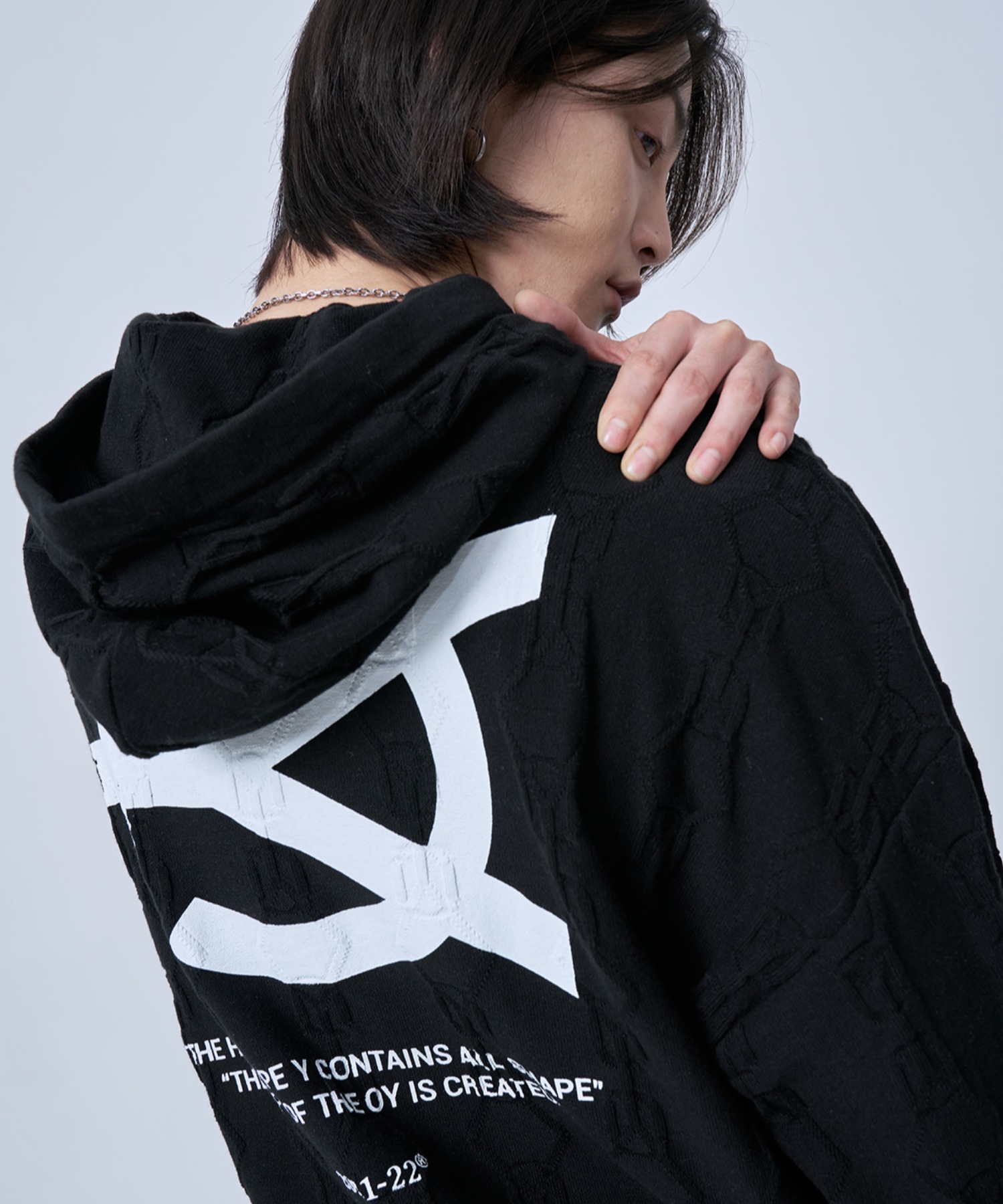 OY/オーワイ』MONOGRAM LOGO KNIT HOODIE/モノグラムロゴニットプル