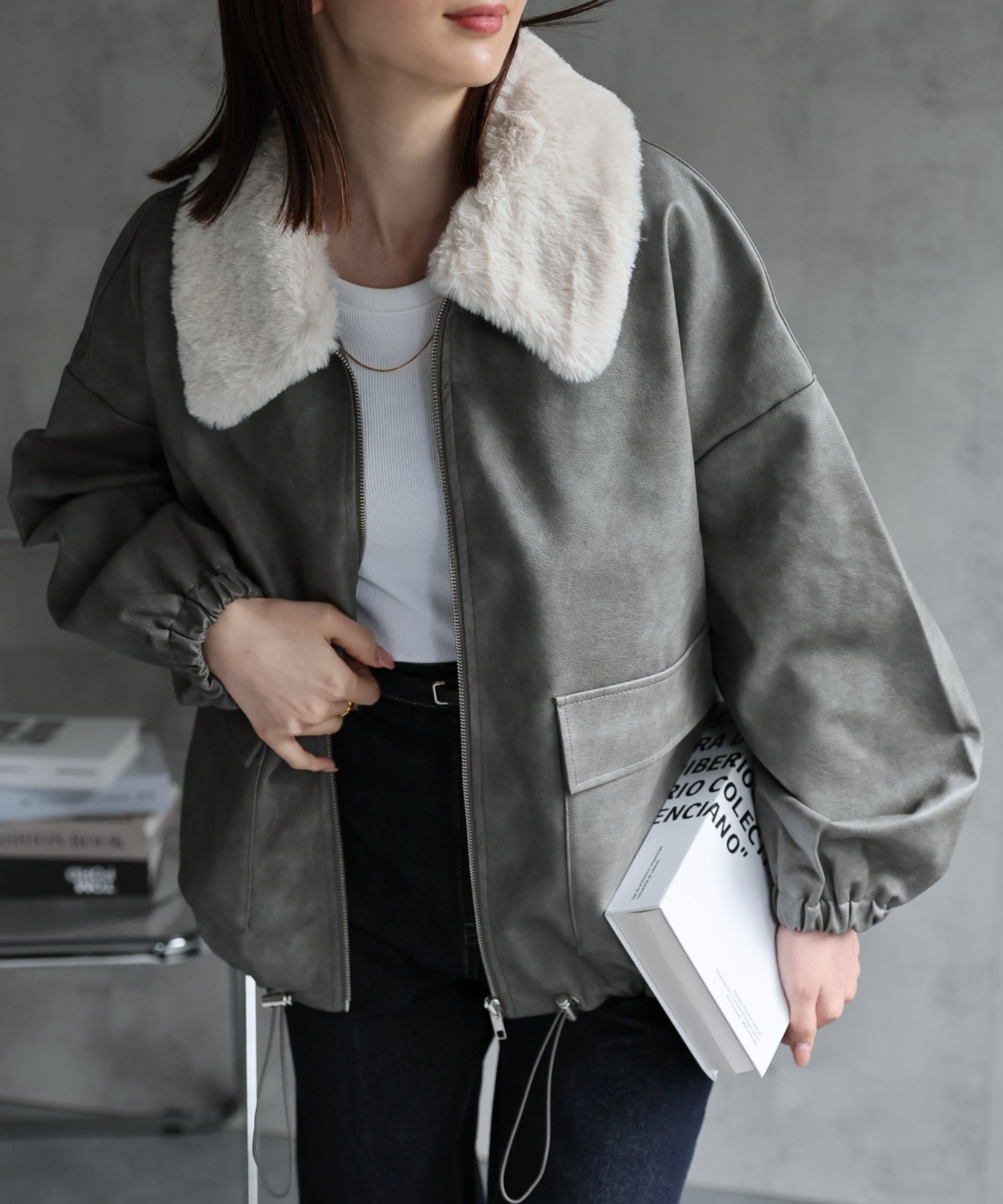 Type①【ファー付き】
model：162cm 着用サイズ：F