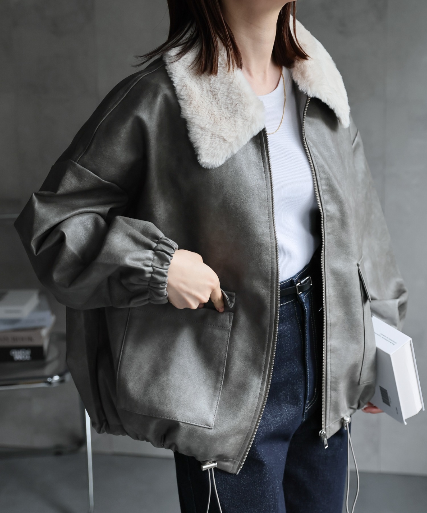 Type①【ファー付き】
model：162cm 着用サイズ：F