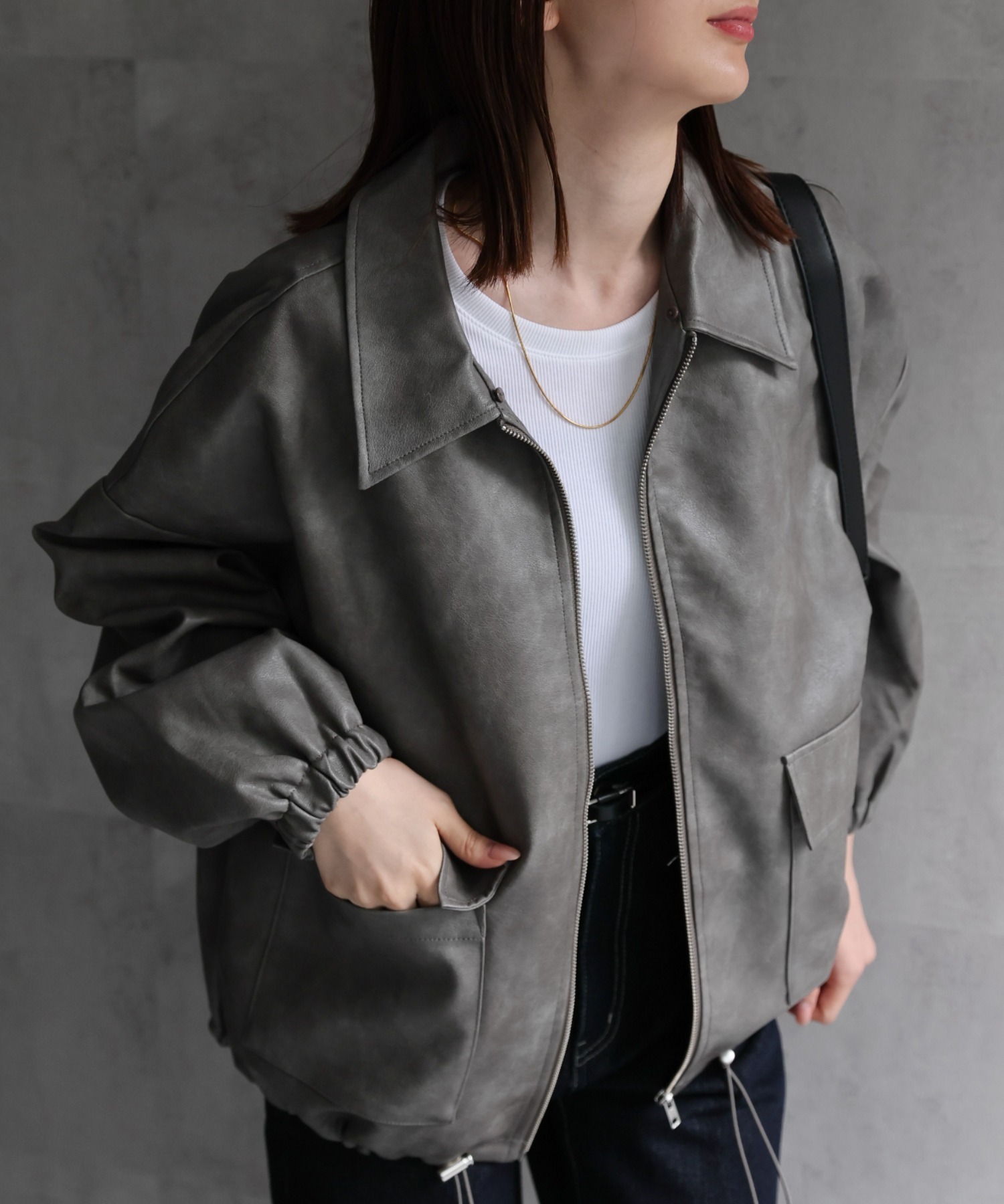 Type①【ファー付き】
model：162cm 着用サイズ：F