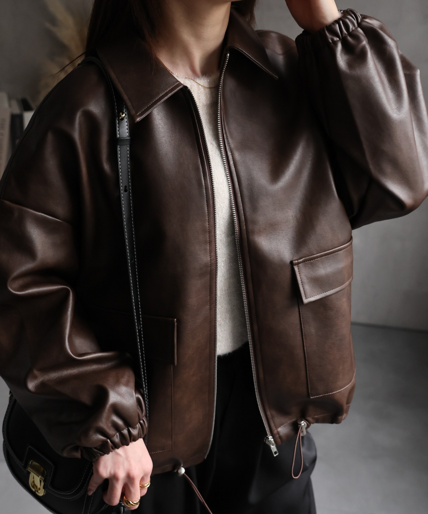 model：162cm 着用サイズ：F