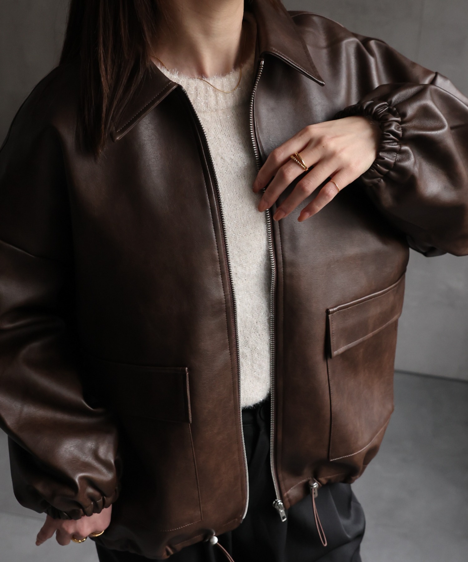 model：162cm 着用サイズ：F