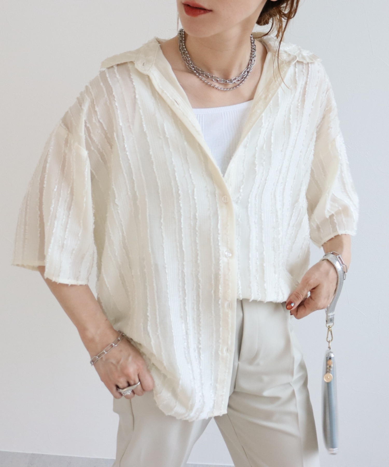 Jagard Stripe シャツ — джагардовая рубашка в полоску