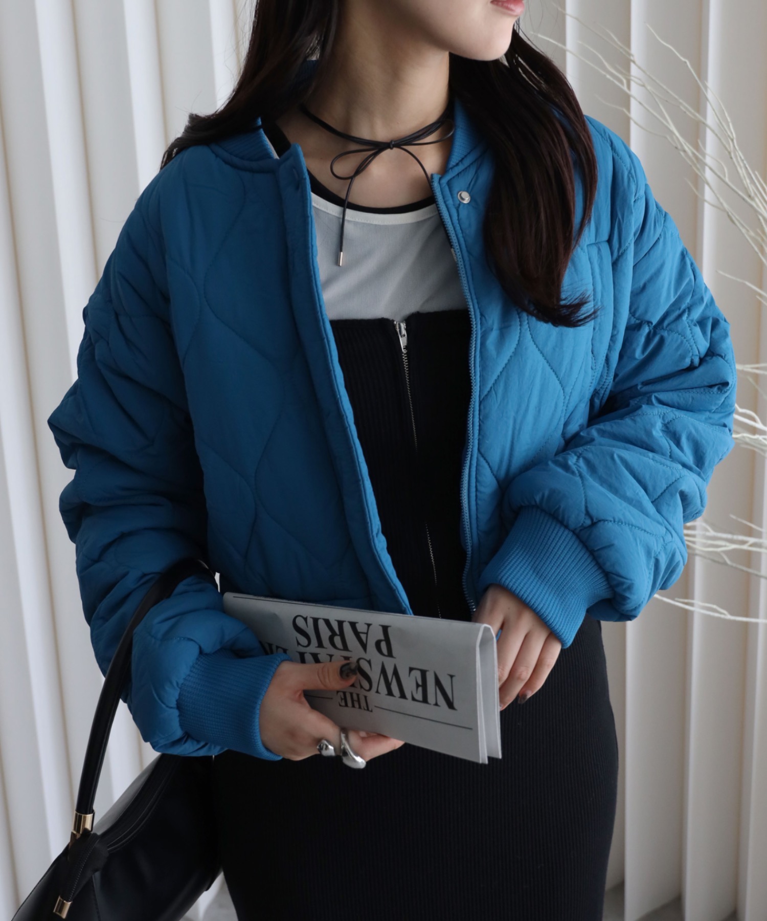 ブルー