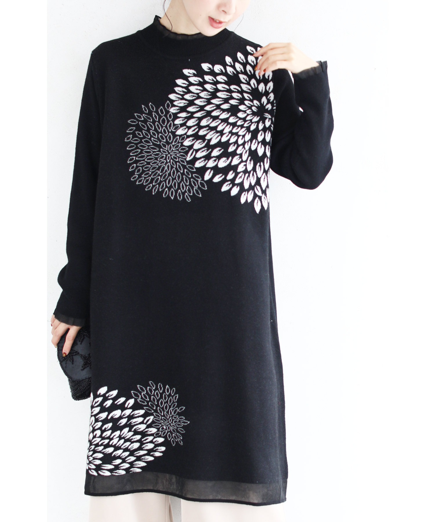 黒 澄んだ夜空に咲く冬花火ミニワンピース Gaza Cch Ps