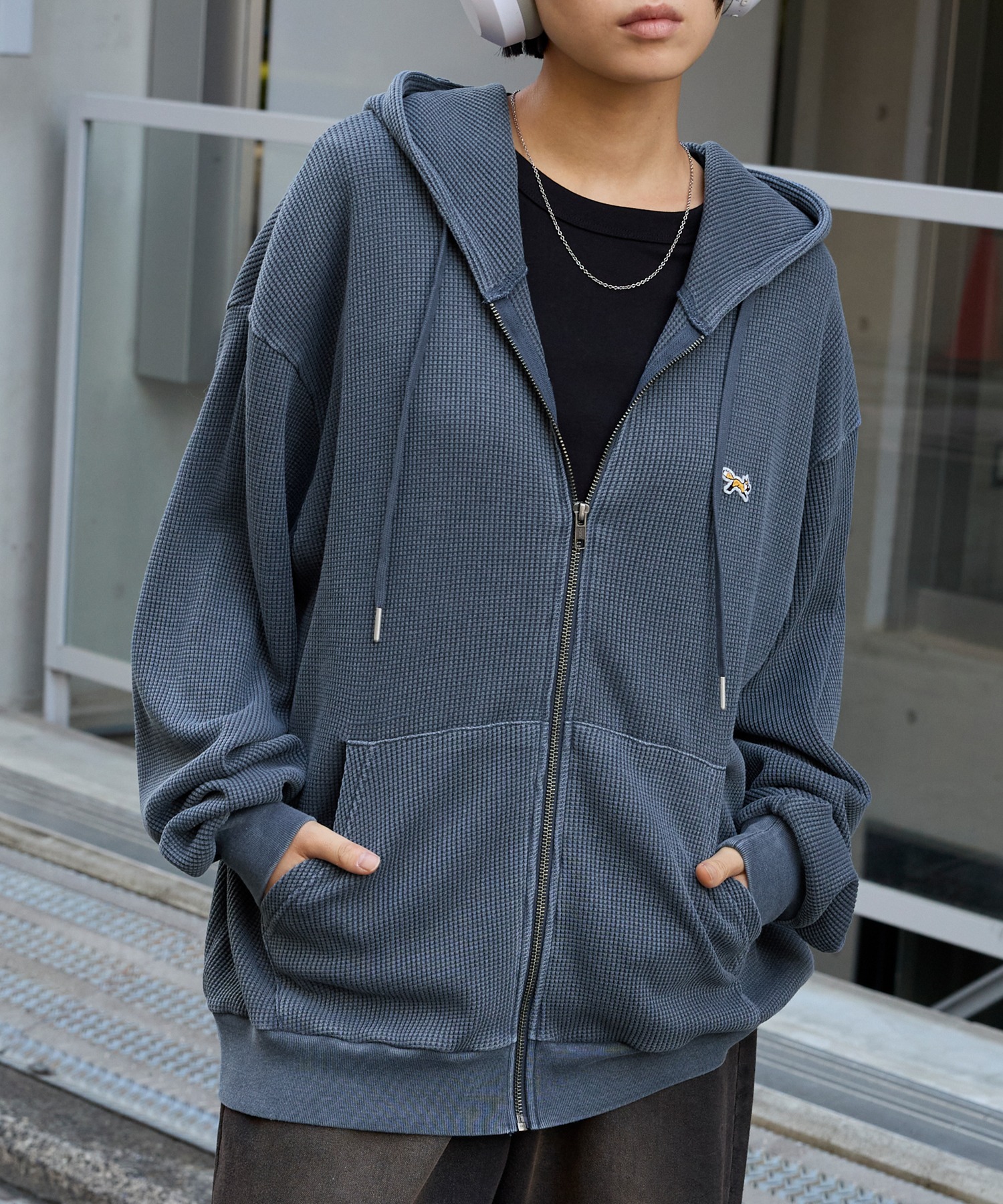 ⭐︎MONOTOWNページです⭐︎ PENNEYS/ペニーズ 別注 THE FOX ロゴ ワンポイント刺繍 ヴィンテージ