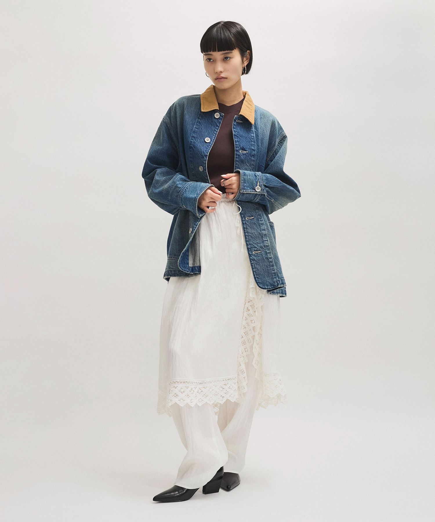 フォルムヒールポインテッドパンプス