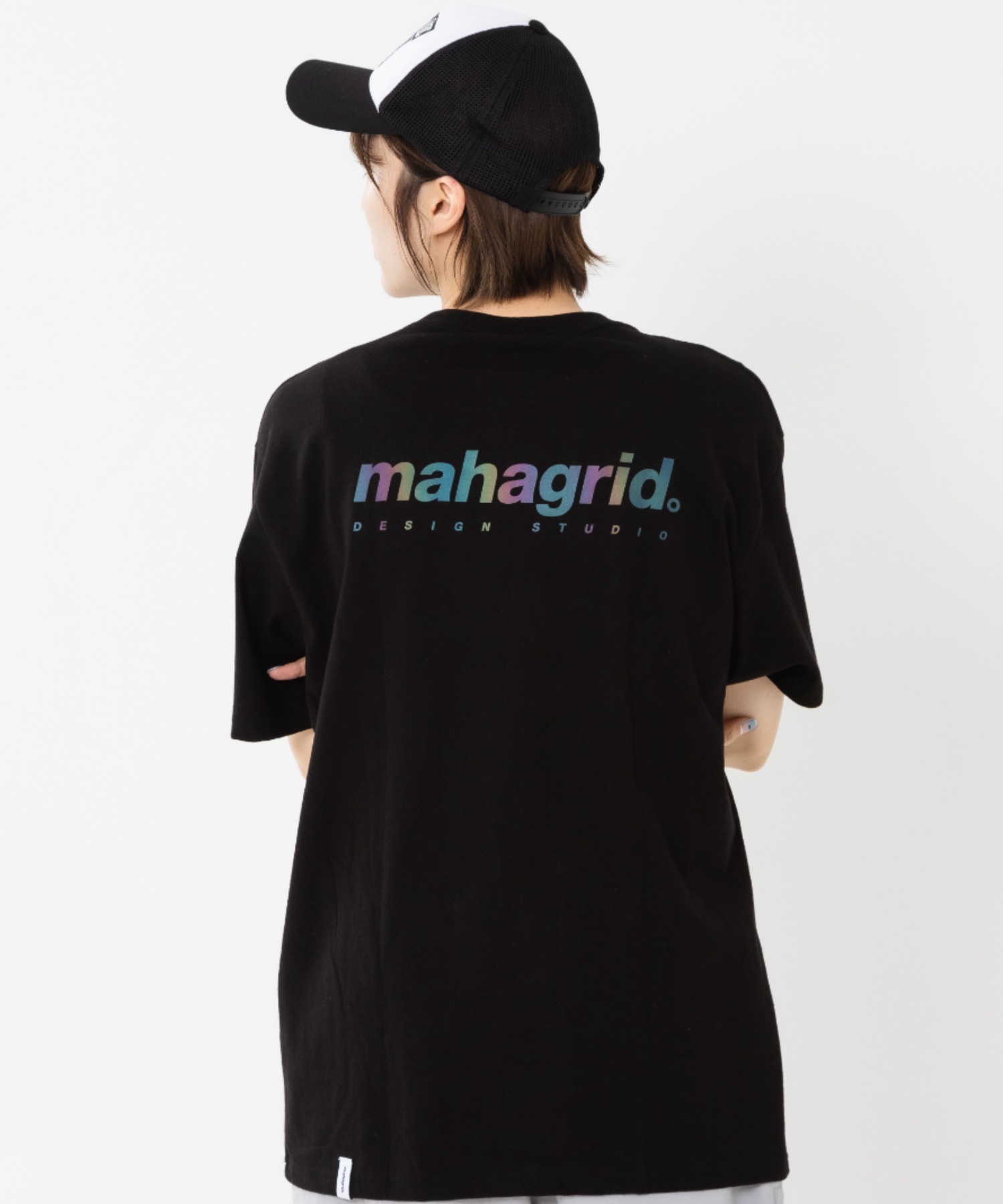 A'GEM/9 × .kom『mahagrid/マハグリッド』RAINBOW REFLECTIVE LOGO TEE