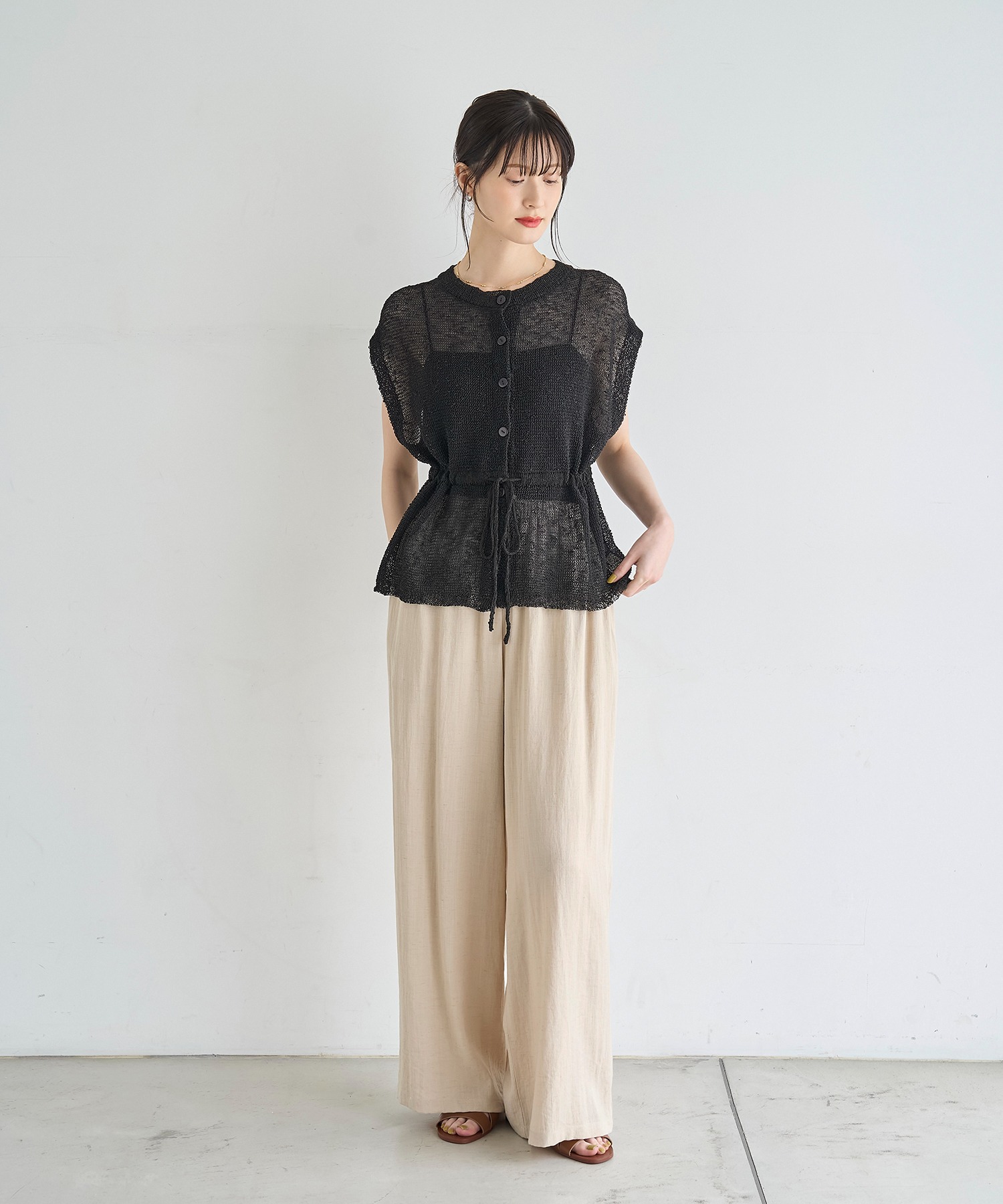 model：H166　着用サイズ：F