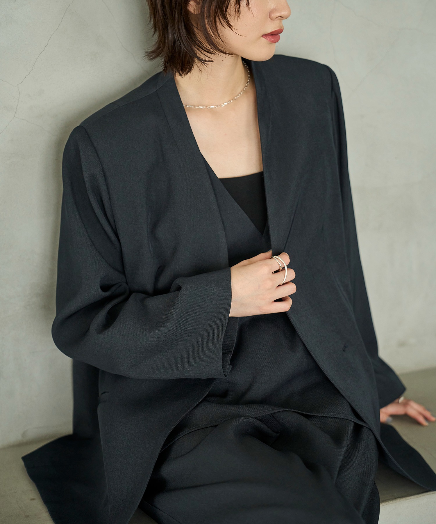 model：H166　着用サイズ：F