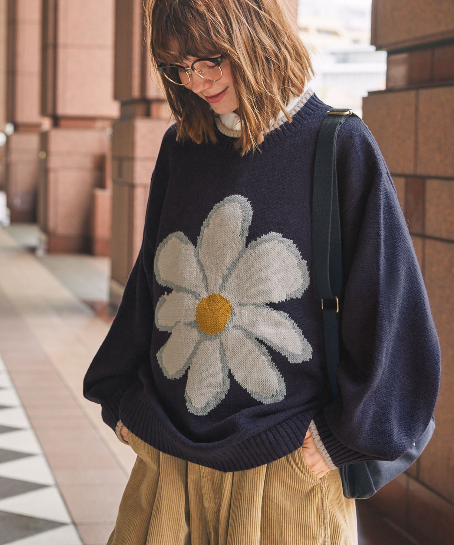 030101●  written by flower knit ニット M