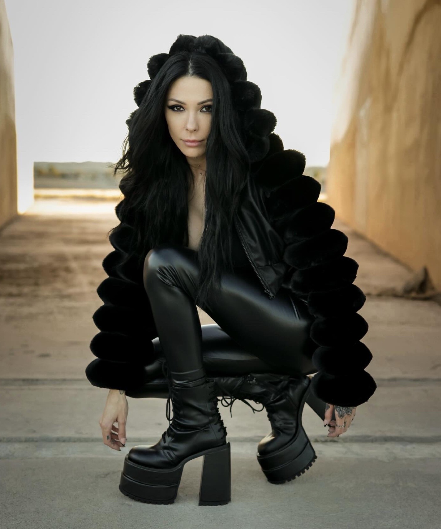 ケンマツ　DEATH LABEL TRUST GIRLS 142ビンブーツ 厚底レースアップブーツ Charla Tedrick│Jeffrey Campbell OFFICIAL