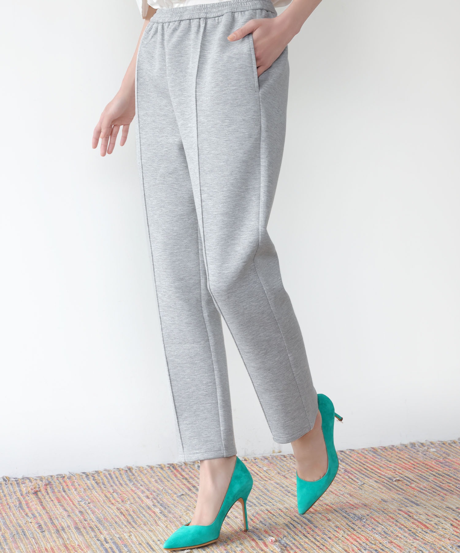 ダンボールニットペプラムトップス テーパードパンツ セットアップ 上下セット【洗える】