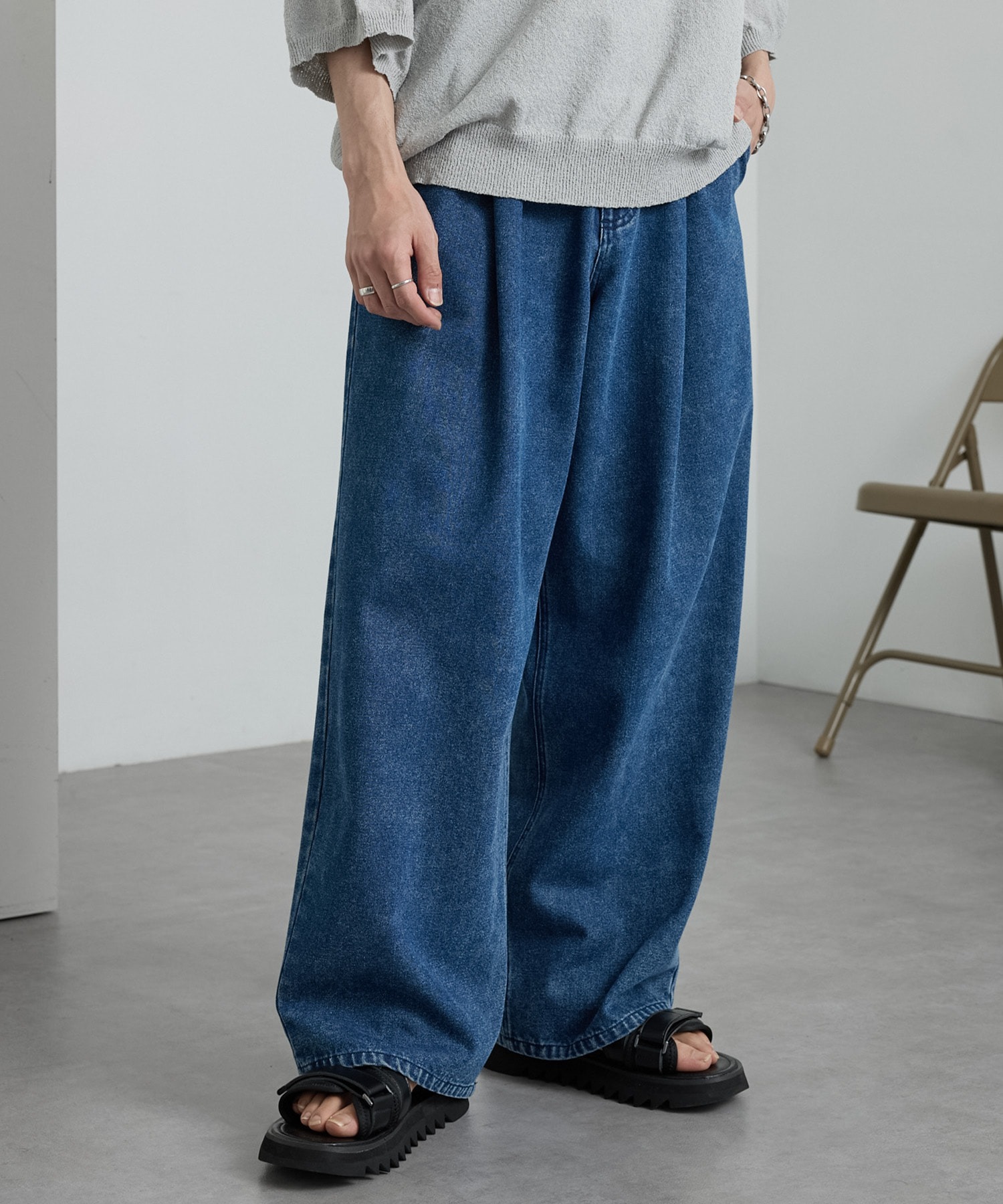 ヴィンテージライク バルーンシルエット ワイドデニムパンツ