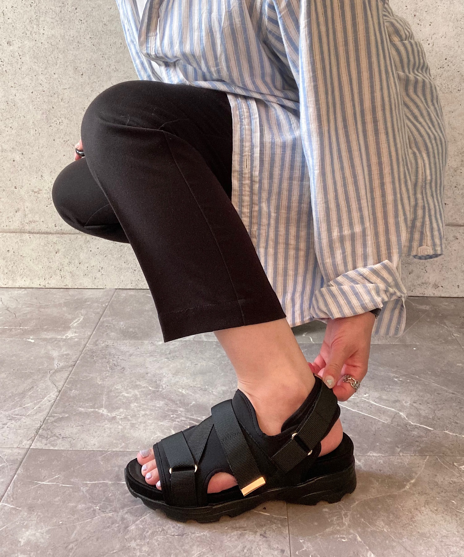 軽量/288g】スポーツサンダル blanc/bleu│Jeffrey Campbell OFFICIAL