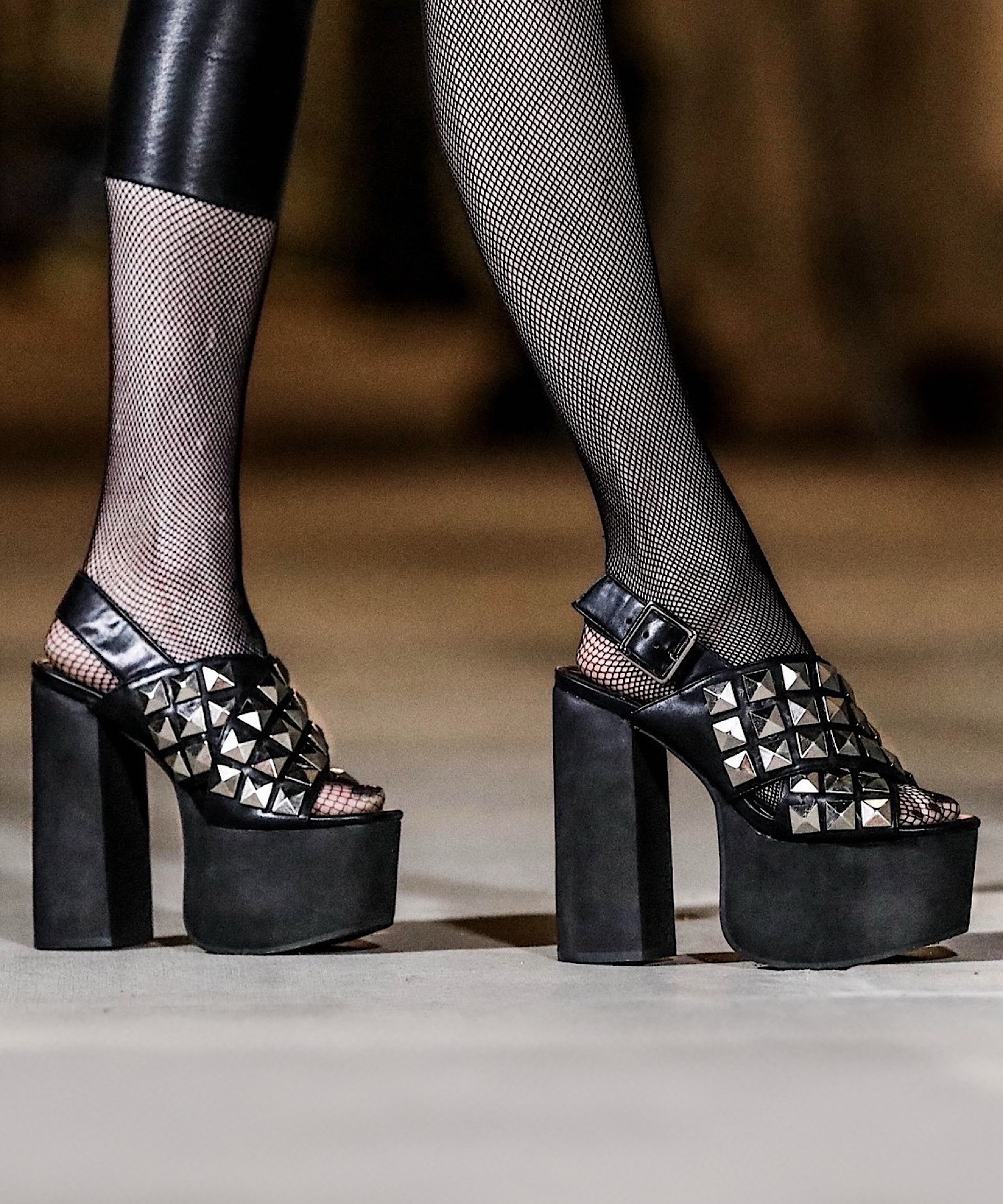 チャンキーヒールメリージェーンパンプス Jeffrey Campbell