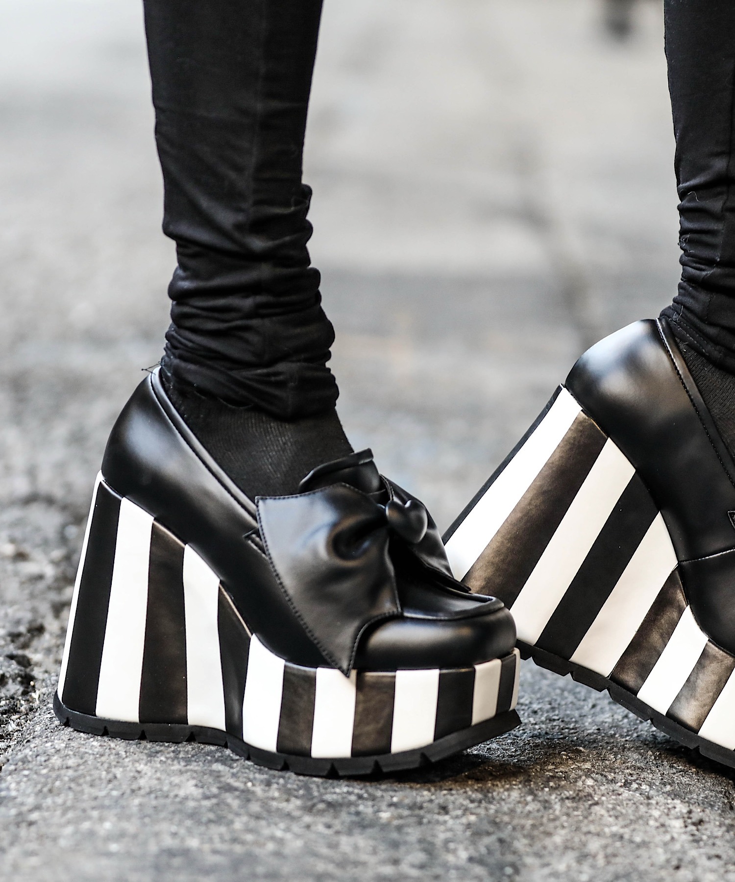 ストライプ ローファー Charla Tedrick│Jeffrey Campbell OFFICIAL