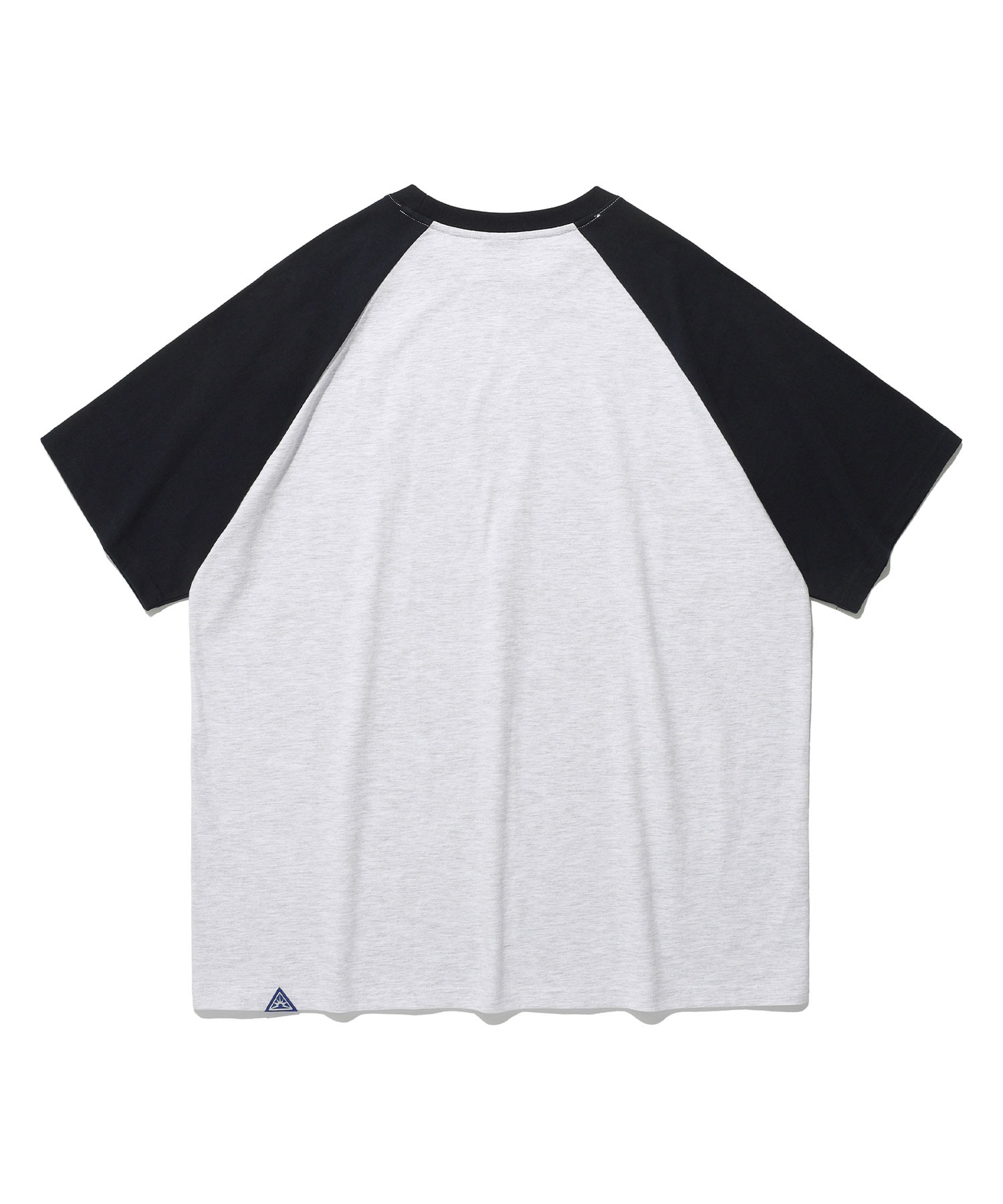★韓国の人気★【FCMM】★OBLIQUE GLAMPING SWEATSHIR.T★ A'GEM/9 × .kom『ISTKUNST/イストクンスト』 SCENE BUNNY RAGLAN