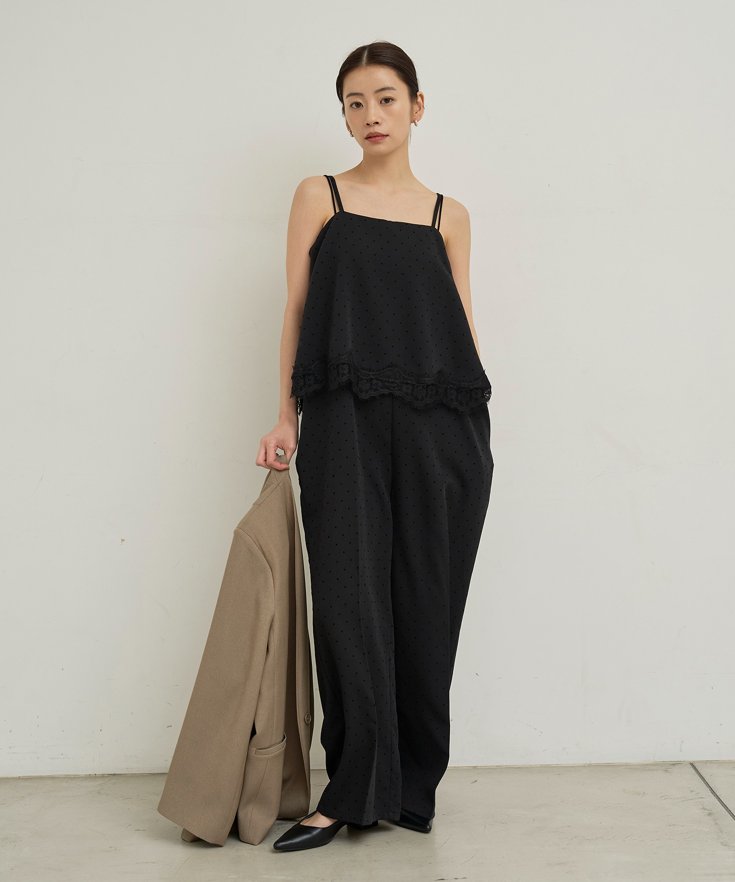 model：H162　着用サイズ：F