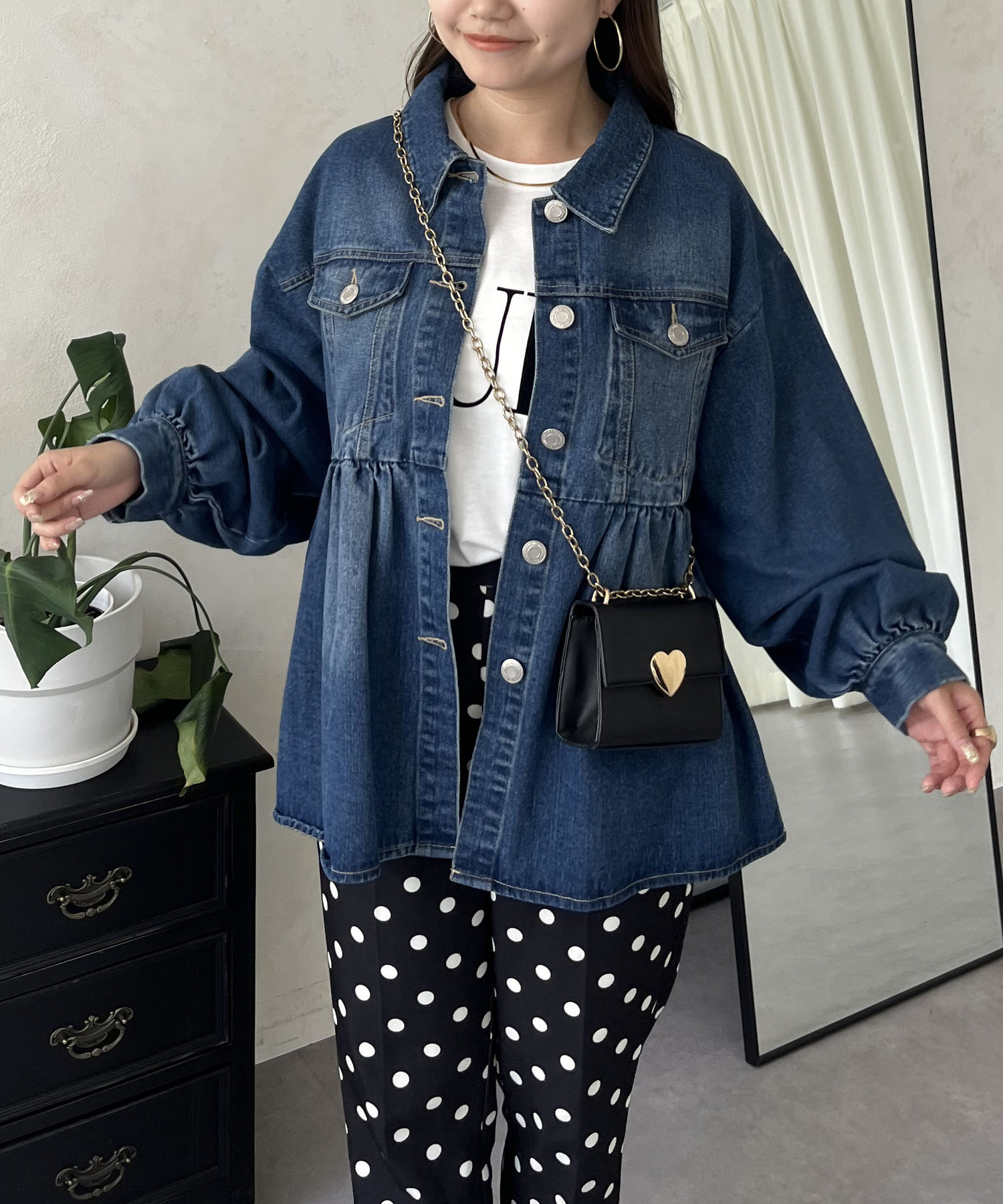 オーバーサイズギャザーペプラムデニムジャケット