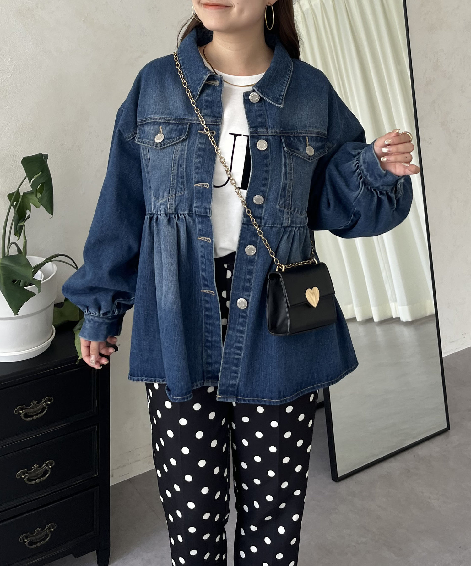 オーバーサイズギャザーペプラムデニムジャケット