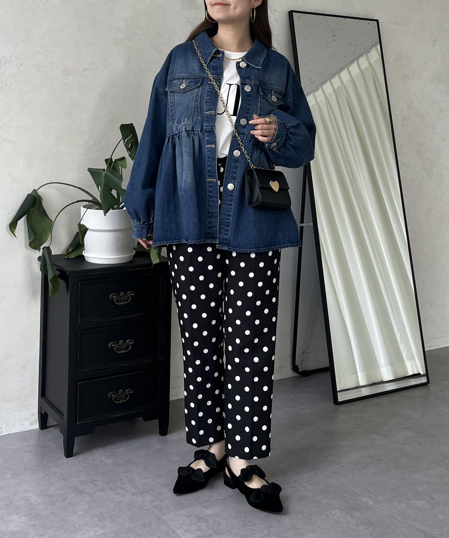 オーバーサイズギャザーペプラムデニムジャケット