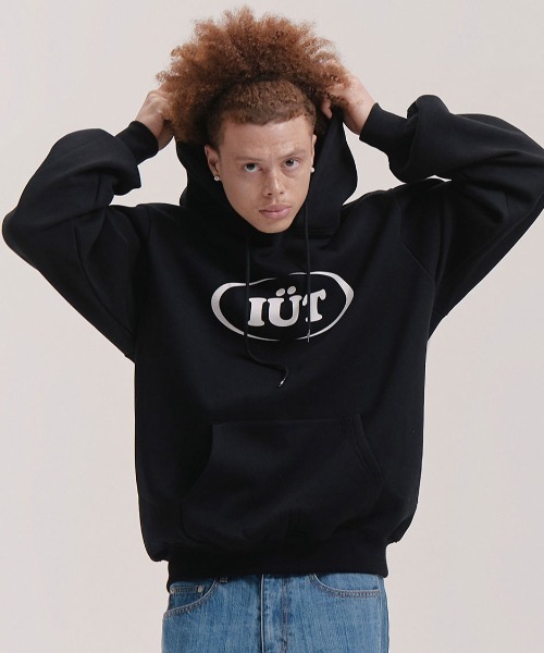 A'GEM/9 × .kom『ISTKUNST/イストクンスト』OVAL LOGO HOODIE/オーバル