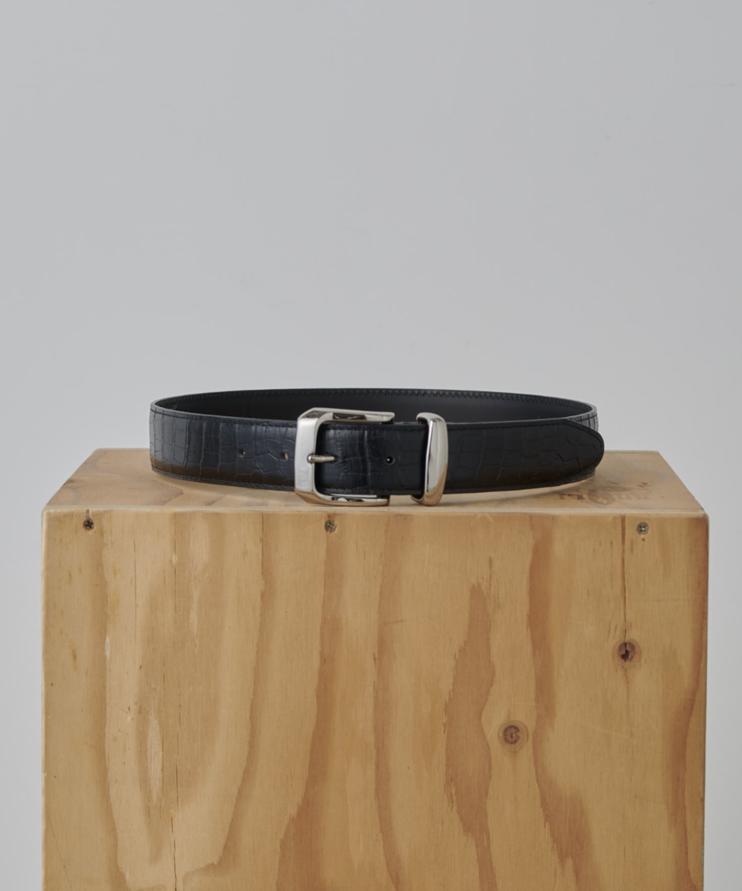 【垢抜けアイテム】オリジナルバックルレザーベルト 垢抜けアイテム】オリジナルバックルレザーベルト