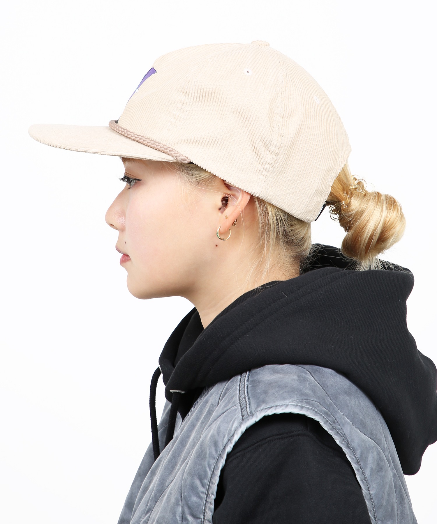 最大64%OFFクーポン HUF Corduroy Classic H 5 Panel Cap キャップ