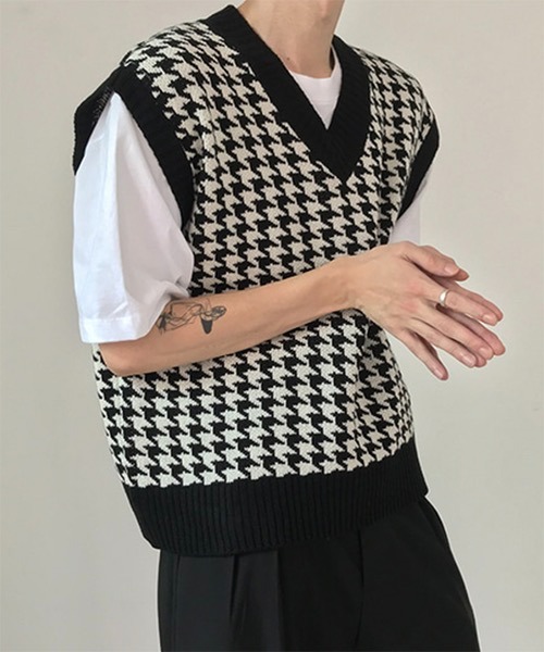 COLN】Square Cut Drop-Shoulder Bicolor Vest Gilet WESTBOY│WESTBOY