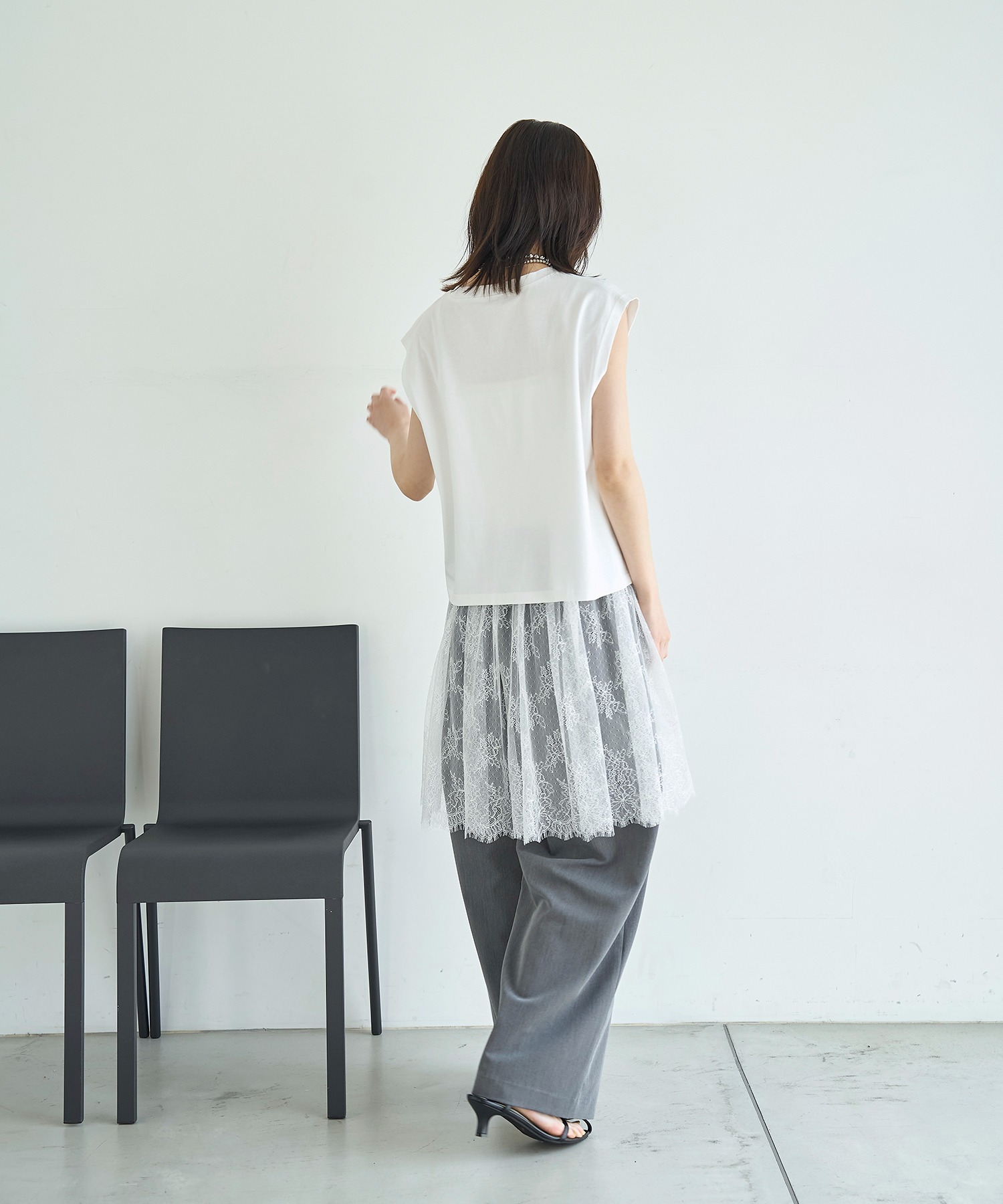 model：H166 着用サイズ：MT
