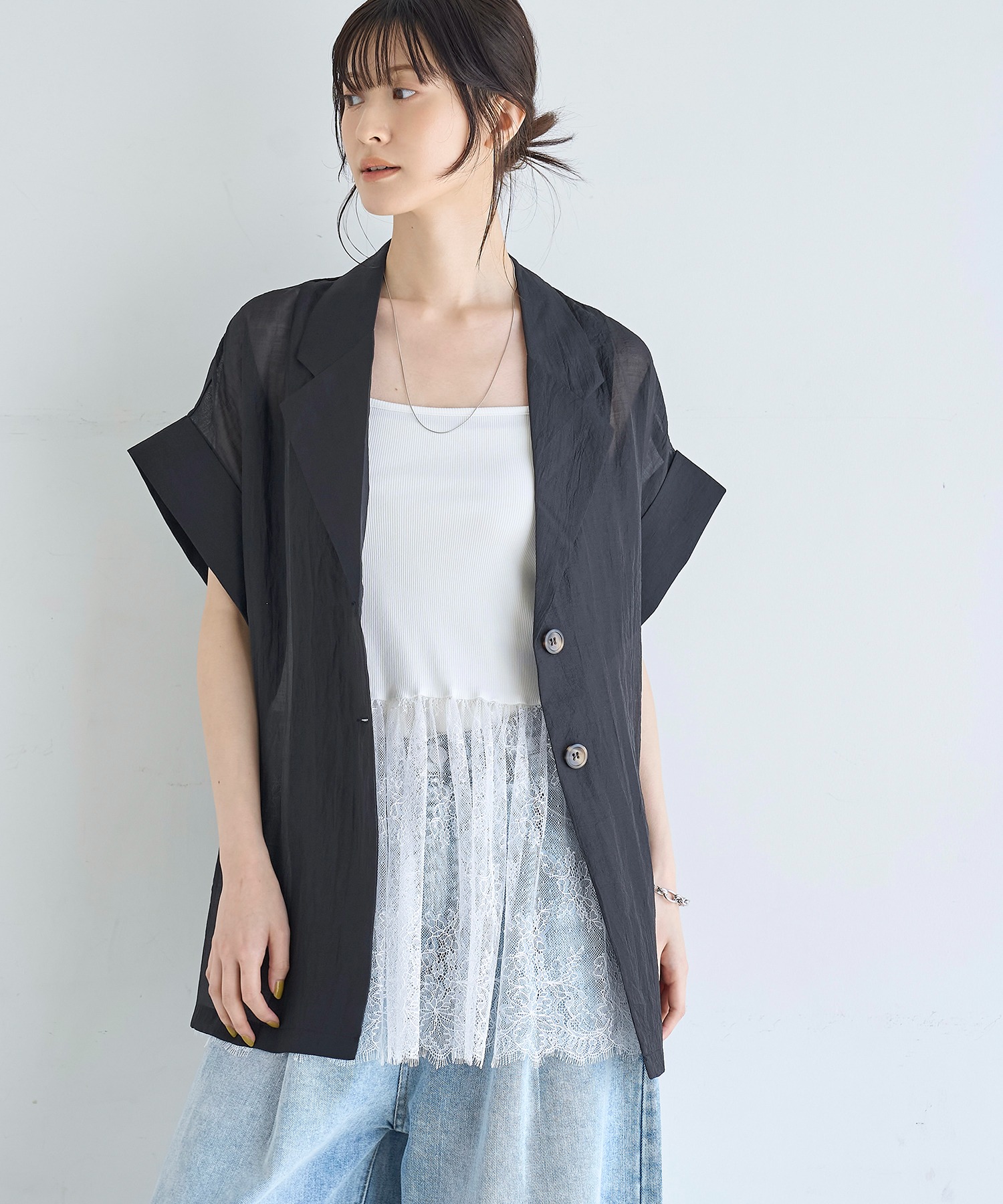 model：H166 着用サイズ：M