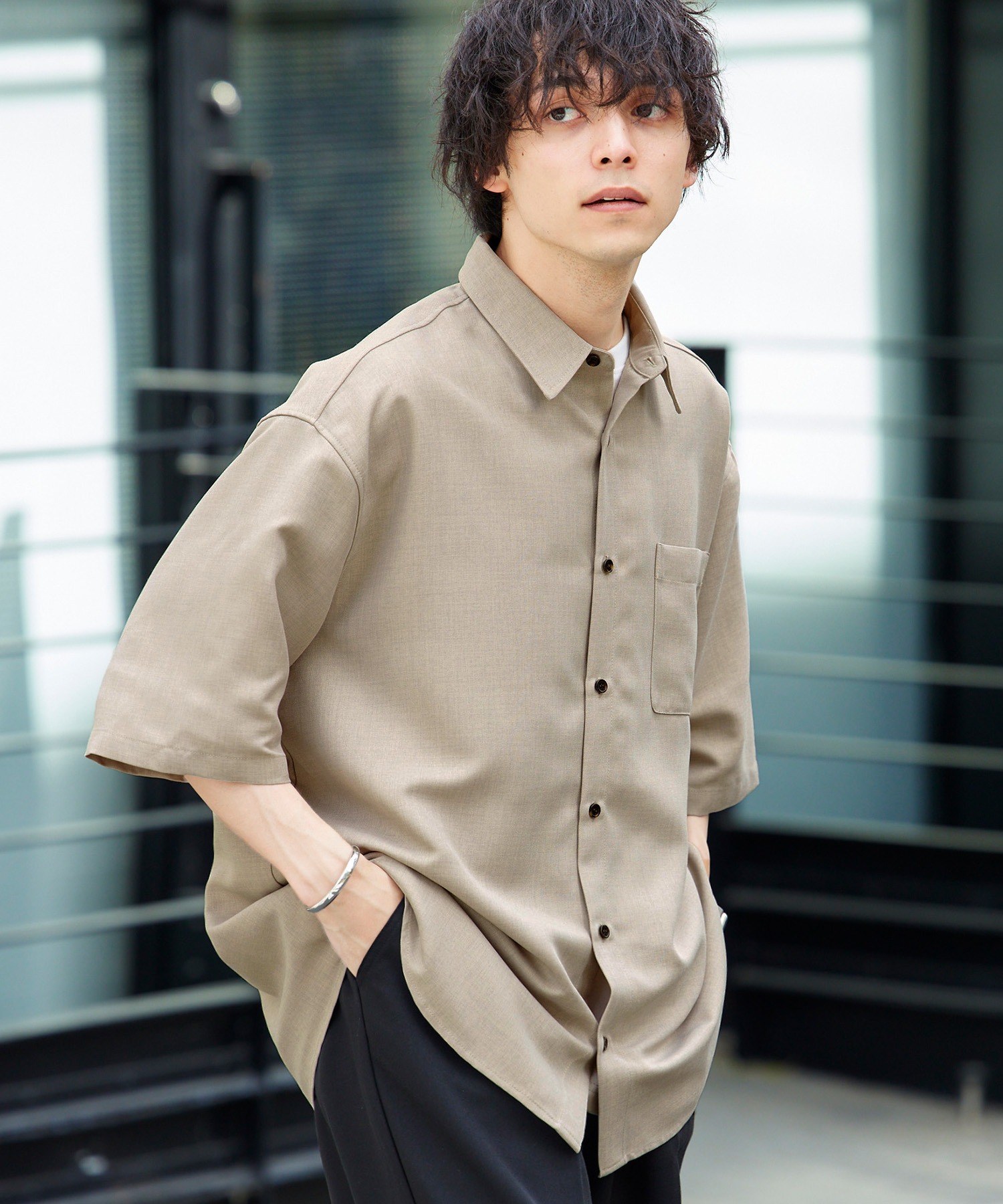 【geoffrey beene】Over shirt ベージュカラー