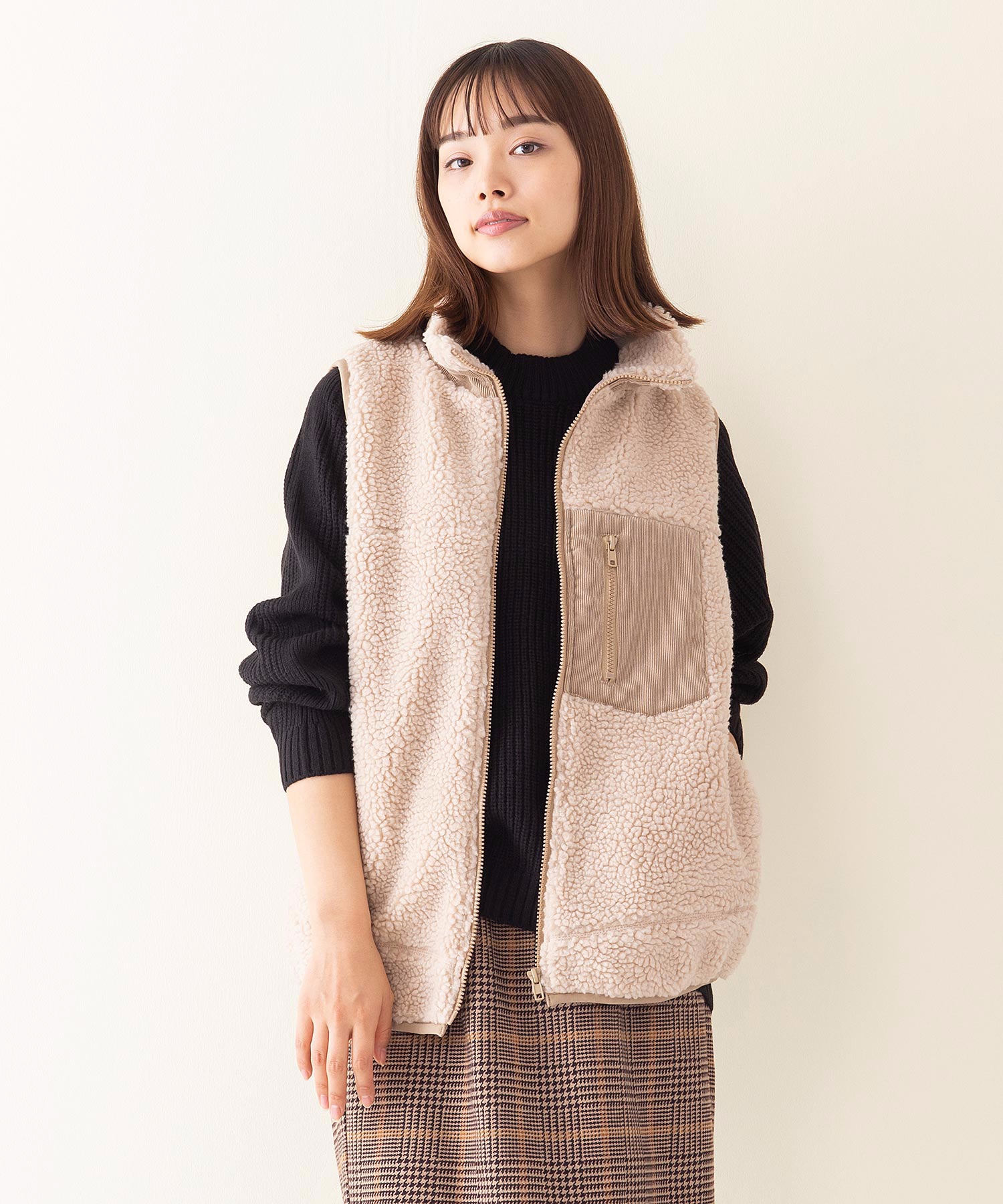 中綿スタンドカラーボアベスト モコモコ素材 コーデュロイ切り替え Outdoor Products Apparel アウトドアプロダクツ Outdoor Products 公式通販サイト