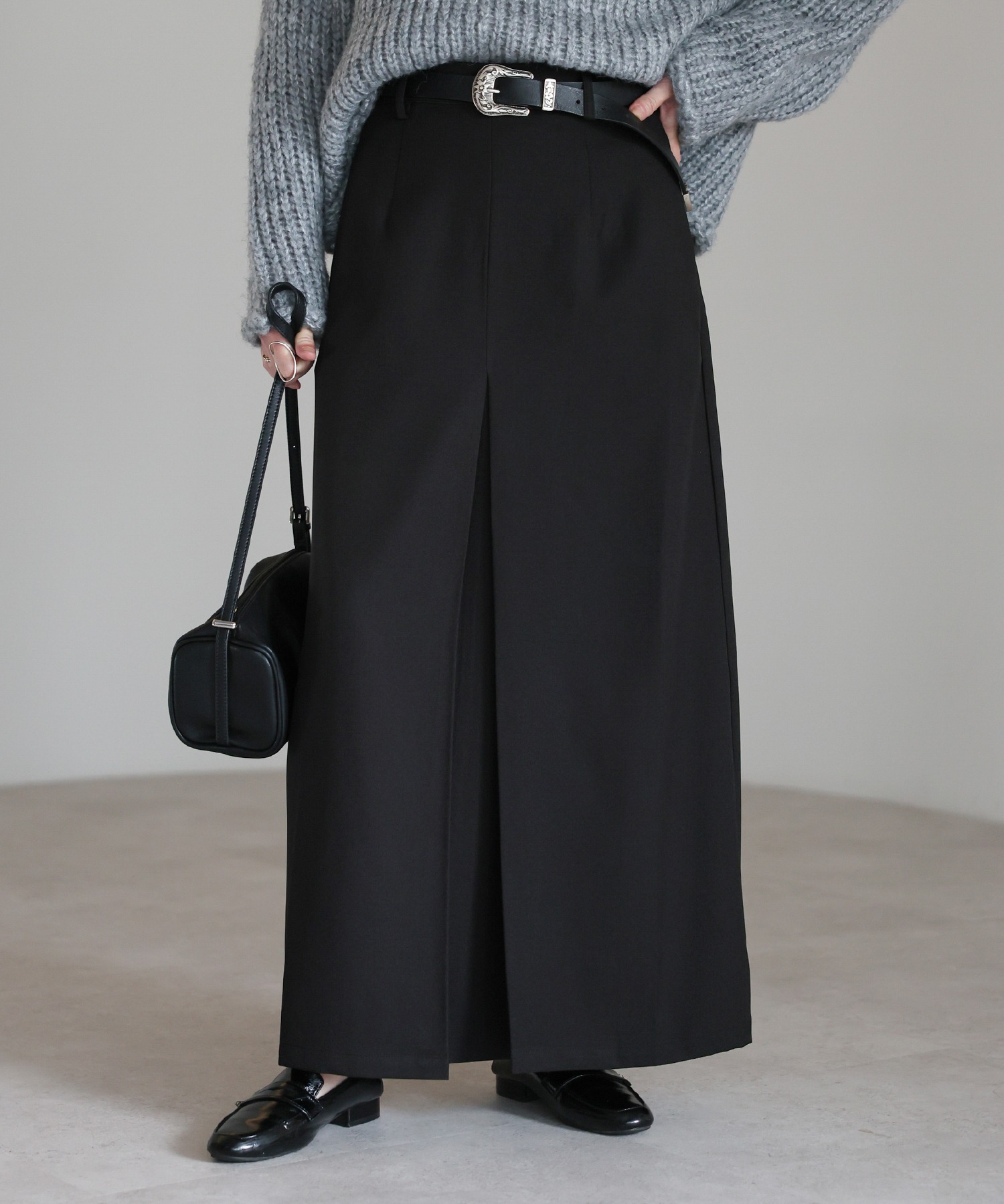 model：H158 着用サイズ：FREE