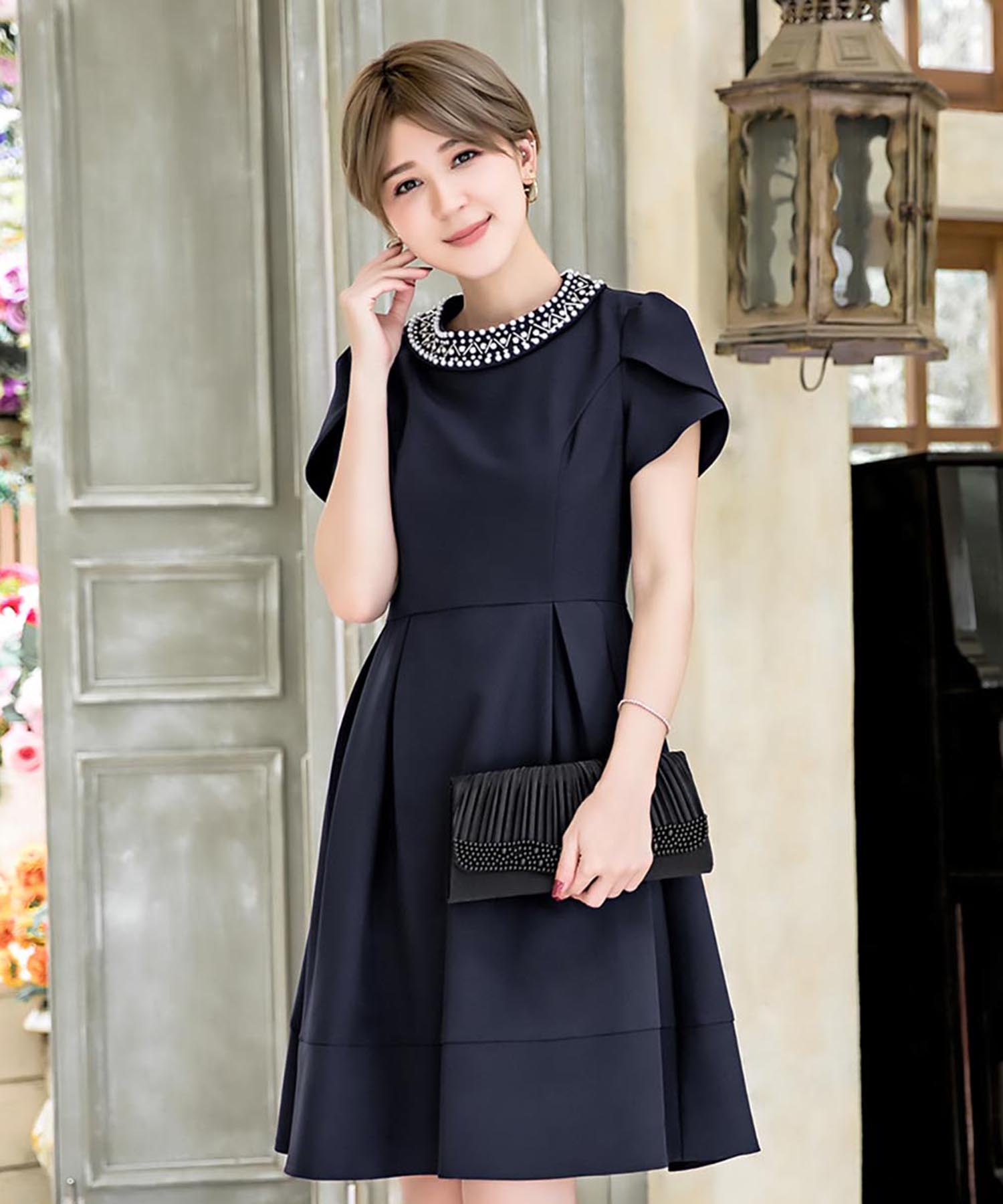 首元ビジューワンピース Divabeautyae Com