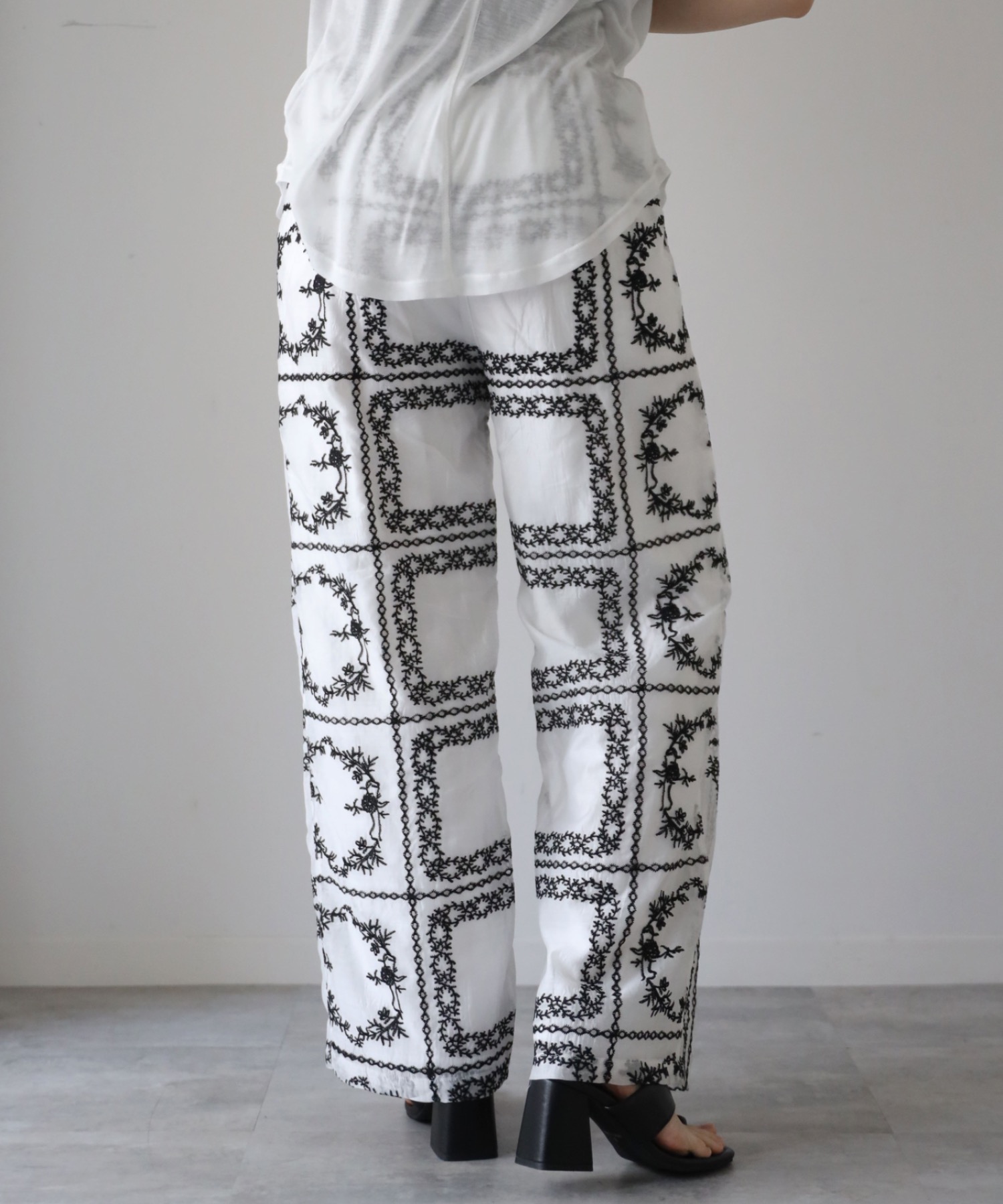 model：164cm. 着用サイズ：FREE