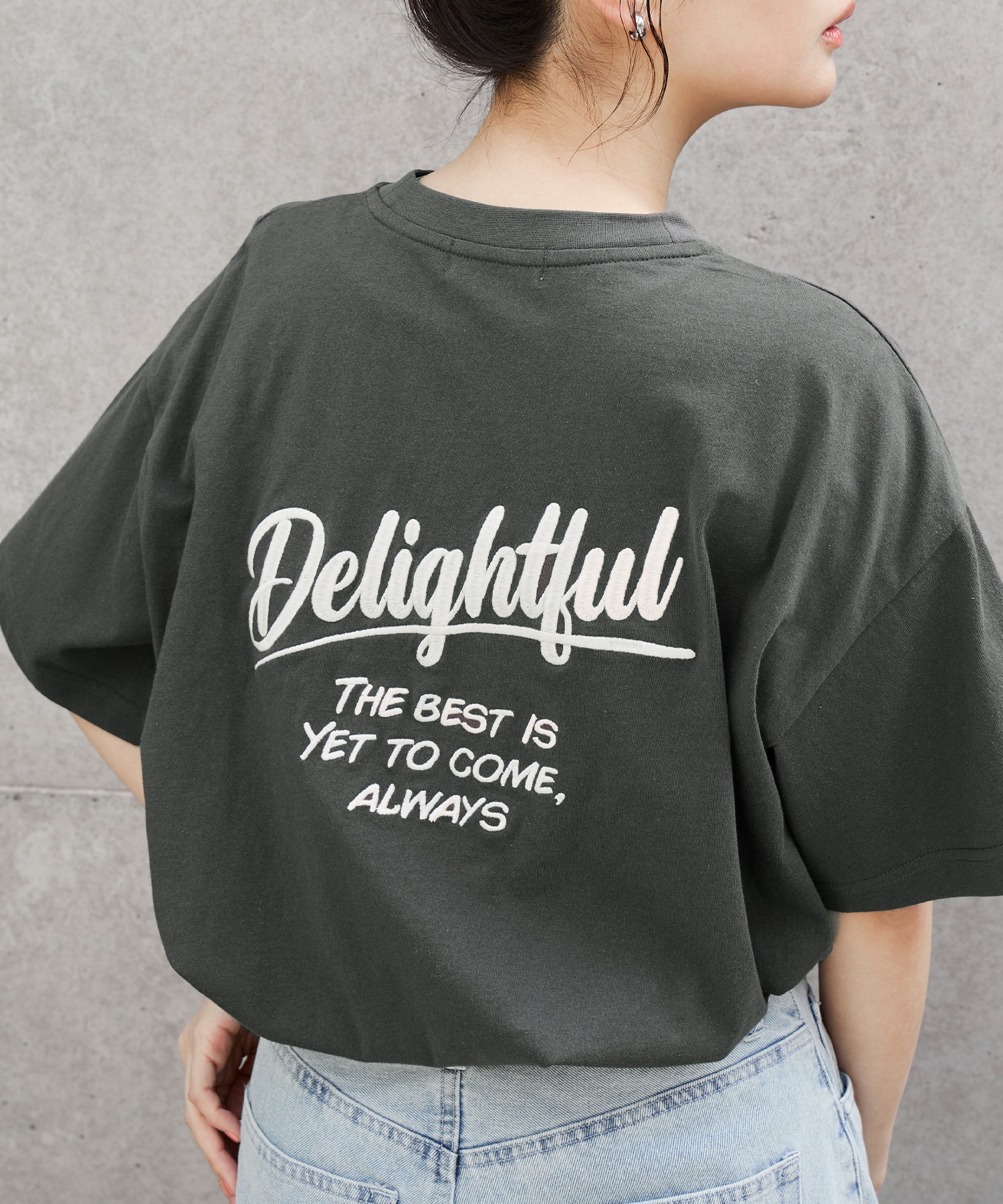 カレッジロゴ刺繍 サイドスリット オーバーサイズ 半袖Tシャツ MONO
