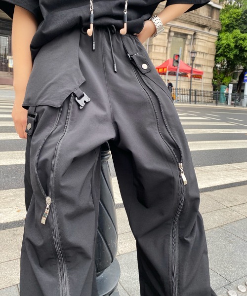 ARPENTEUR アーペントル　サイドラインイージーカーゴパンツ ARULE カーゴパンツ 「ARULE/アルール」サイドベルト×チェーン