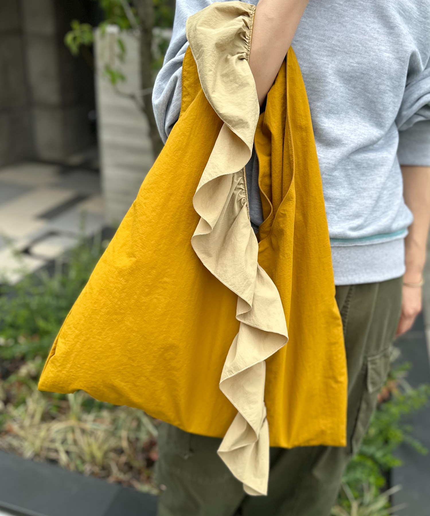マスタード
model:154cm 着用サイズ:FREE