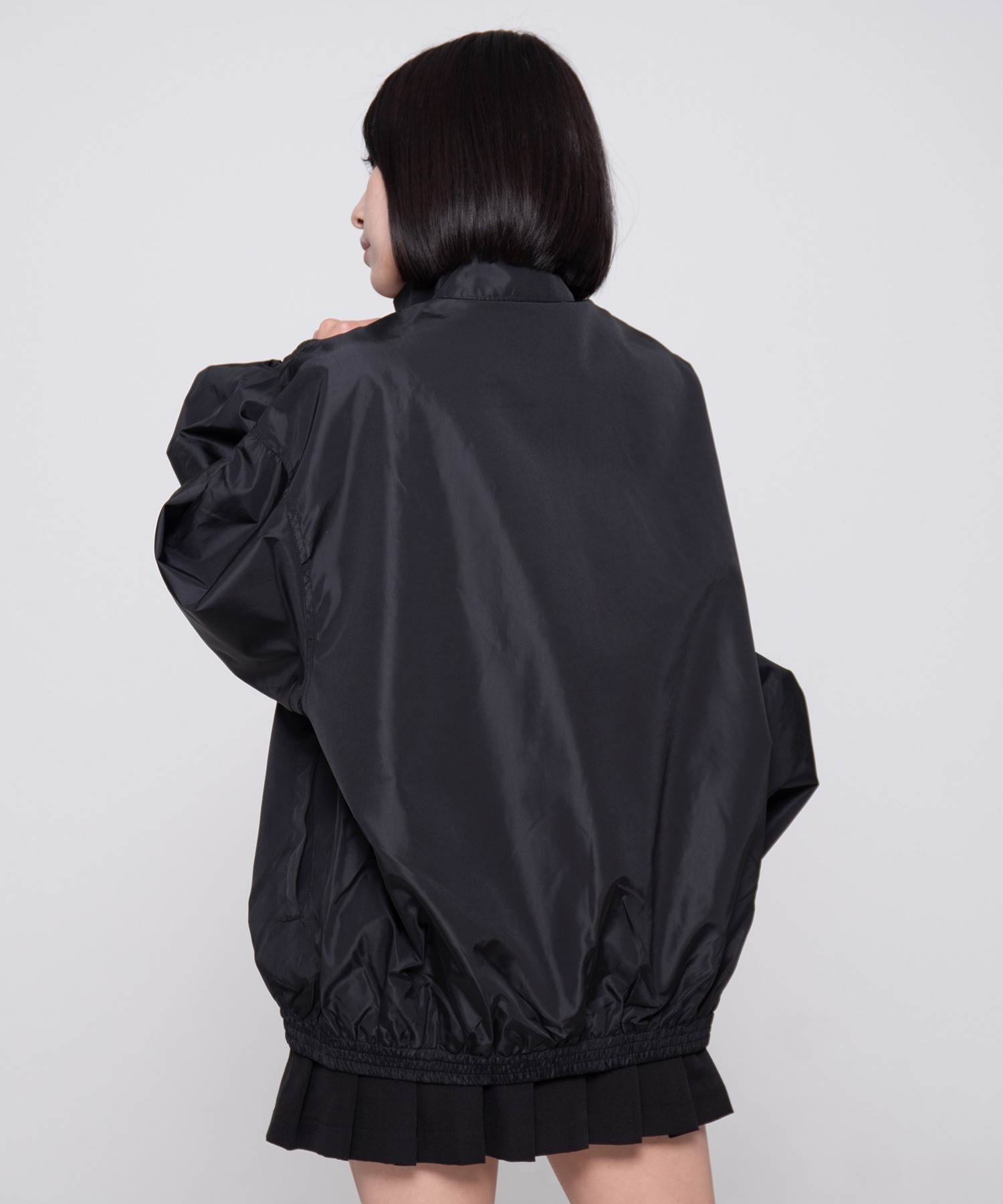 ★OY★OBLIQUE LINE TRACK JACKET-KHAKI★正規品/韓国直送料込 OY/オーワイ』OBLIQUE LINE TRACK JACKET/ライントラック