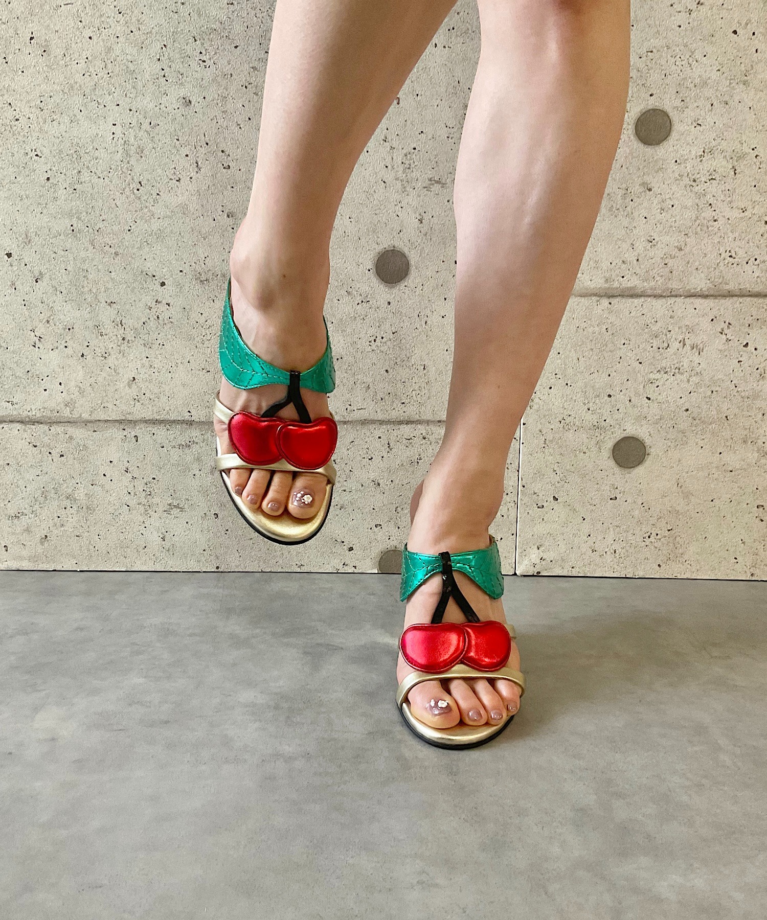 チェリーモチーフサンダル Jeffrey Campbell│Jeffrey Campbell