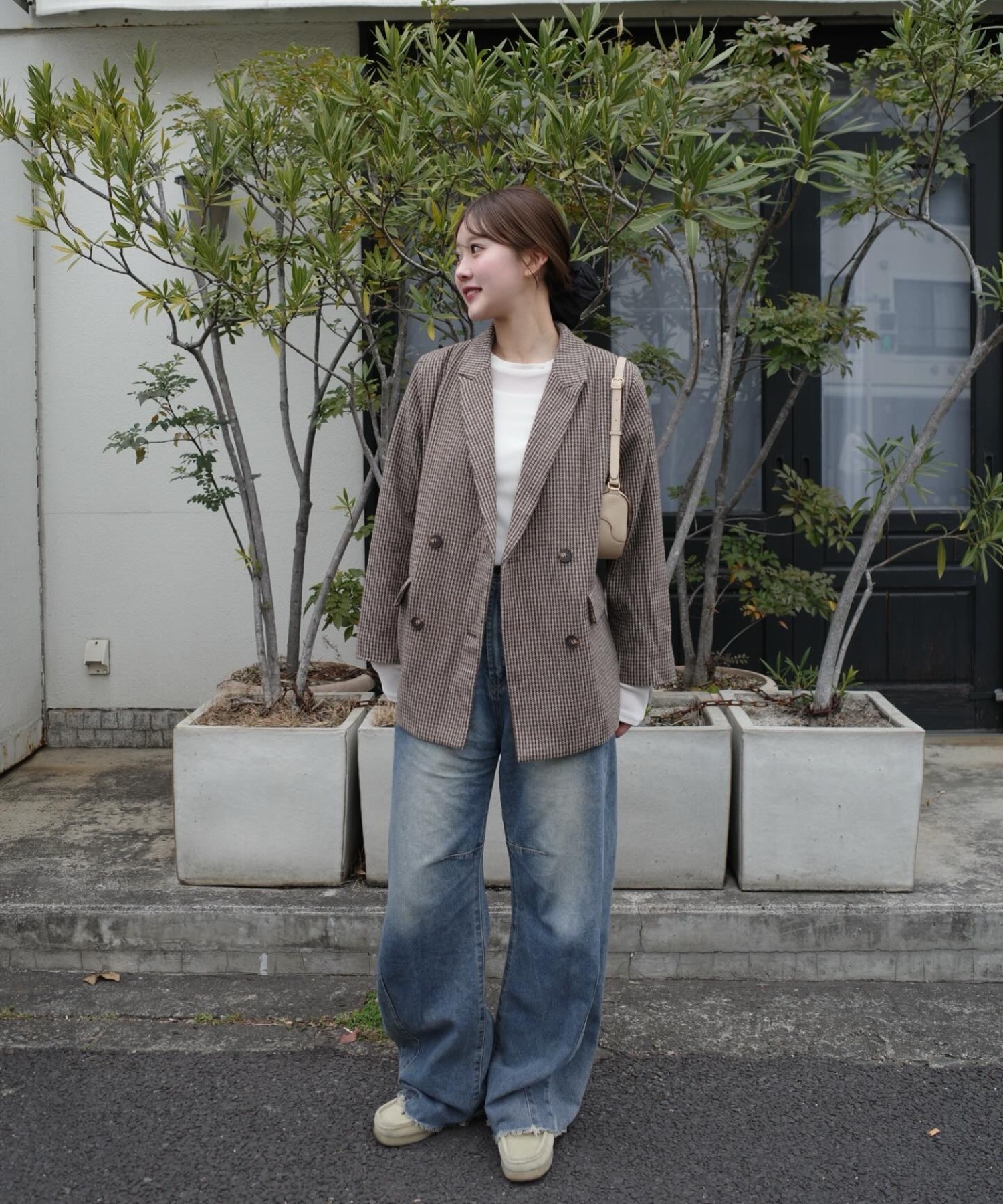 model：H165 着用サイズ：FREE