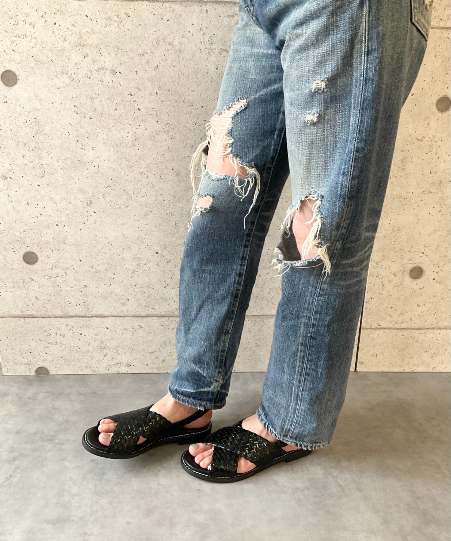 本革/軽量/200g】クロスサンダル ALL BLACK│Jeffrey Campbell
