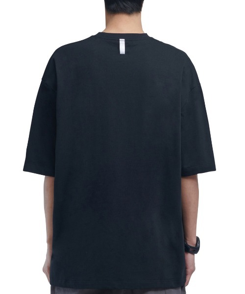 A'GEM/9 × .kom 『NOMANUAL/ノーマニュアル』 D.R LOGO T-SHIRT/ロゴ T