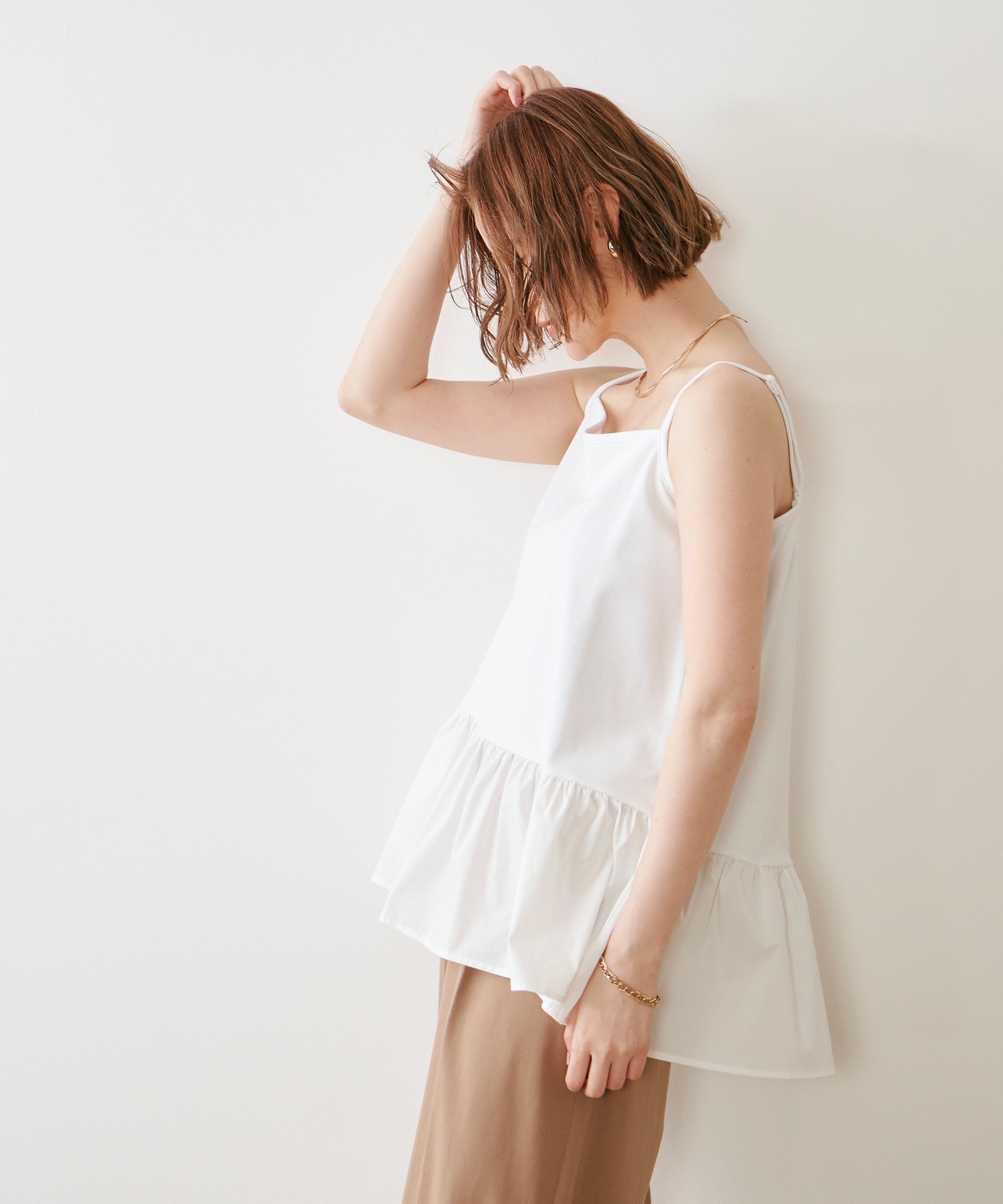Bibiy.CHLOE PEPURAMUBUSTIER シアーキャミソール Chloeの「完売【Bibiy.】CHLOE PEPURAMU TOP 」の通販 - WEAR