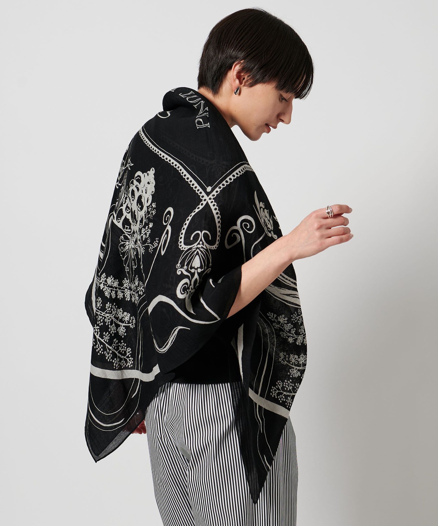 一部別注】＜manipuri＞C/SI スカーフ 25SS