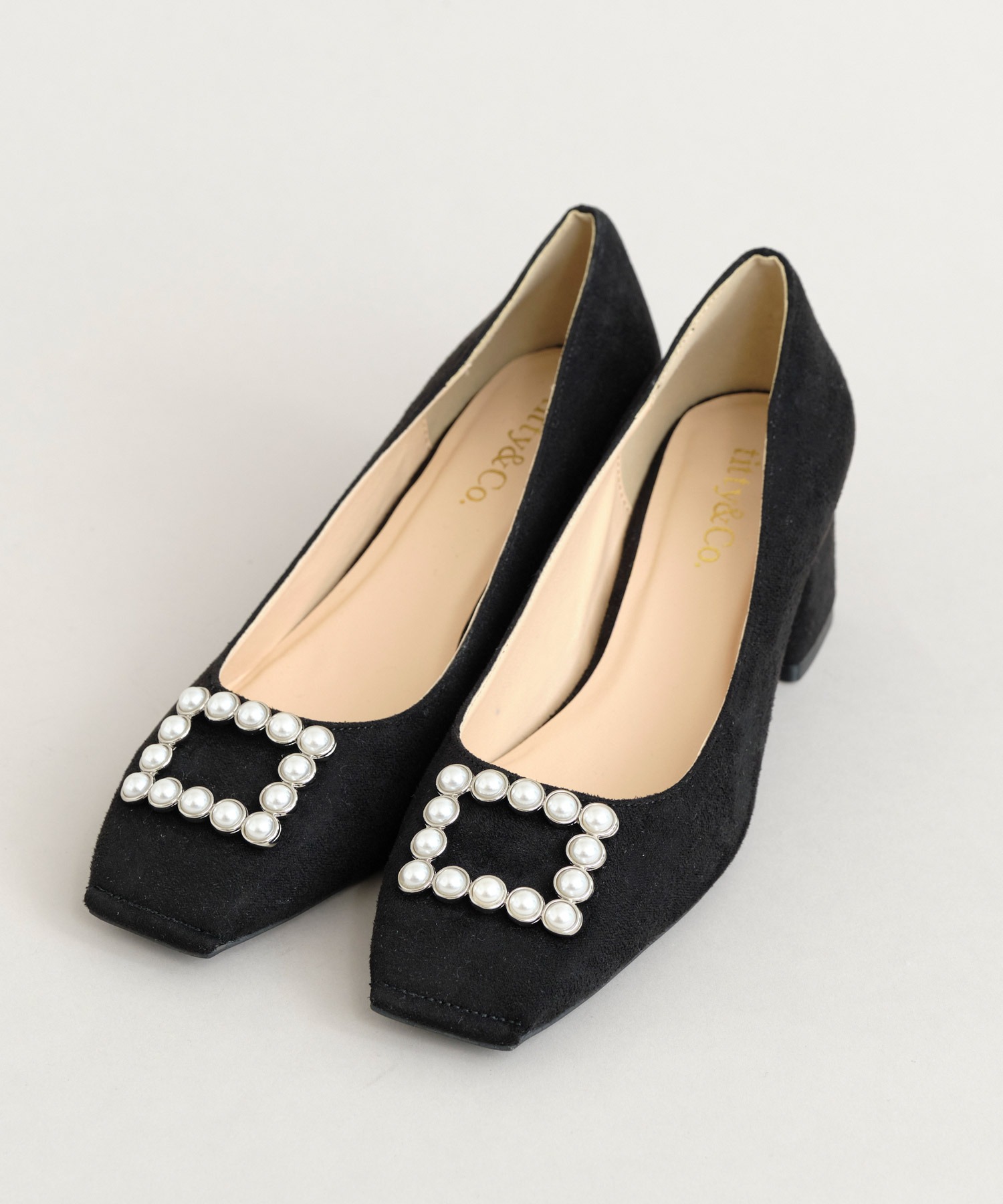 制限する 配列 見つけた パンプス バックル アセンブリ 日常的に 移住する