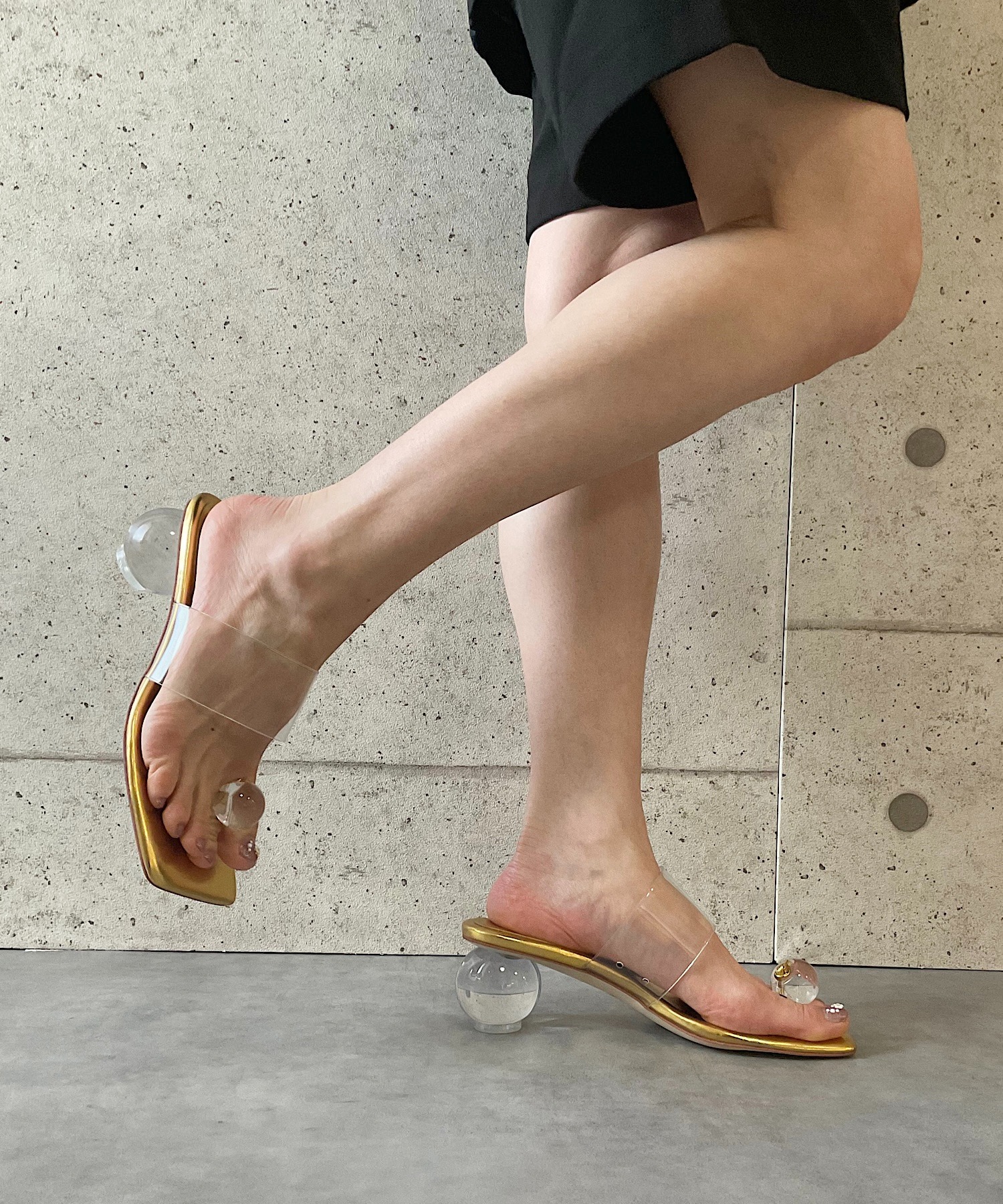 クリアヒールサンダル Jeffrey Campbell│Jeffrey Campbell OFFICIAL